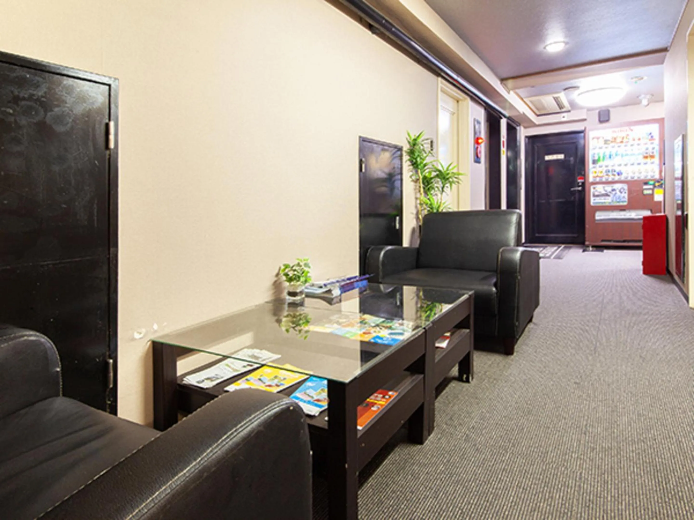 Lobby or reception in HOTEL LiVEMAX BUDGET Nippori