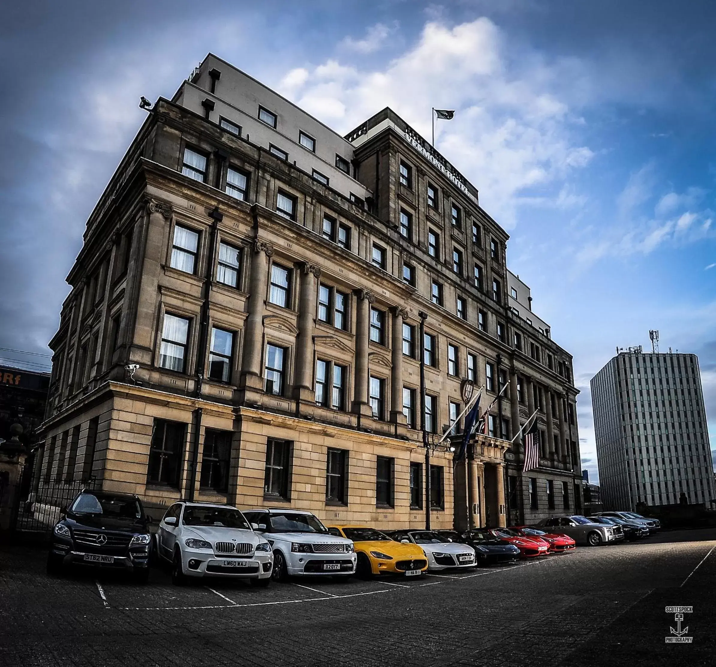 Facade/entrance, Property Building in The Vermont Hotel & Vermont Aparthotel