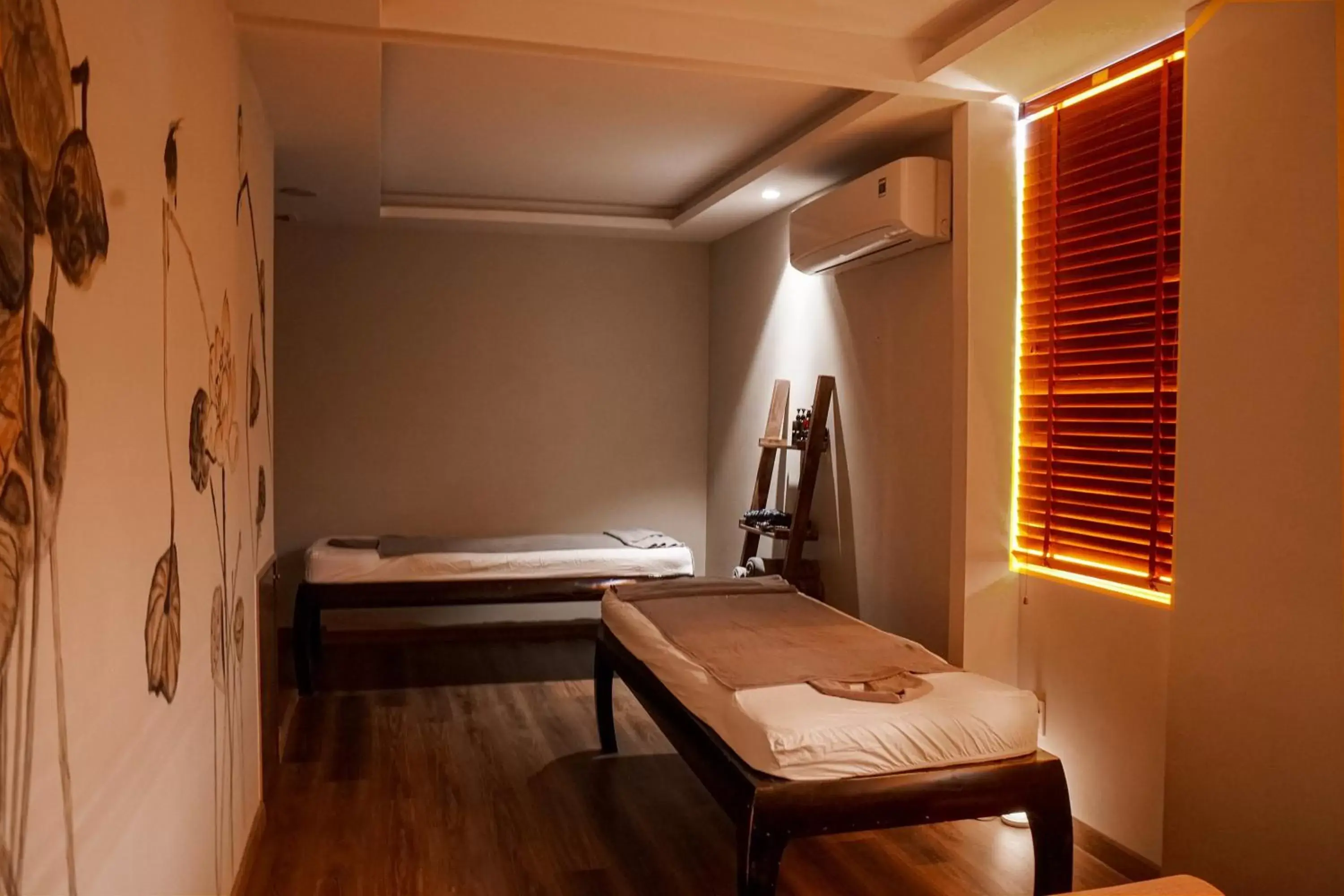Massage, Bed in Alagon City Hotel & Spa