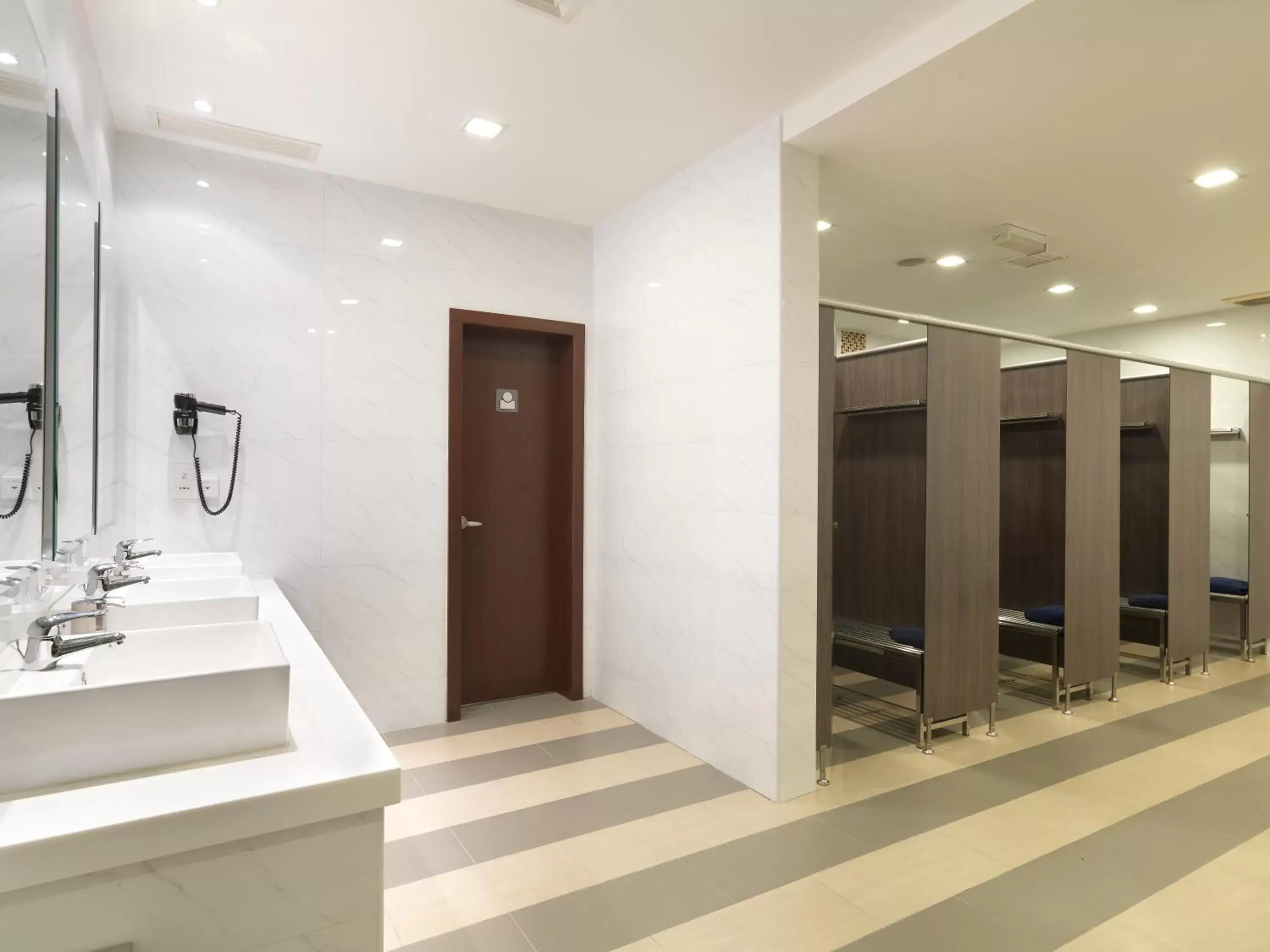 Bathroom in Sama-Sama Express KLIA Terminal 1 - Airside Transit Hotel Bathroom in Sama-Sama Express KLIA Terminal 1 - Airside Transit Hotel