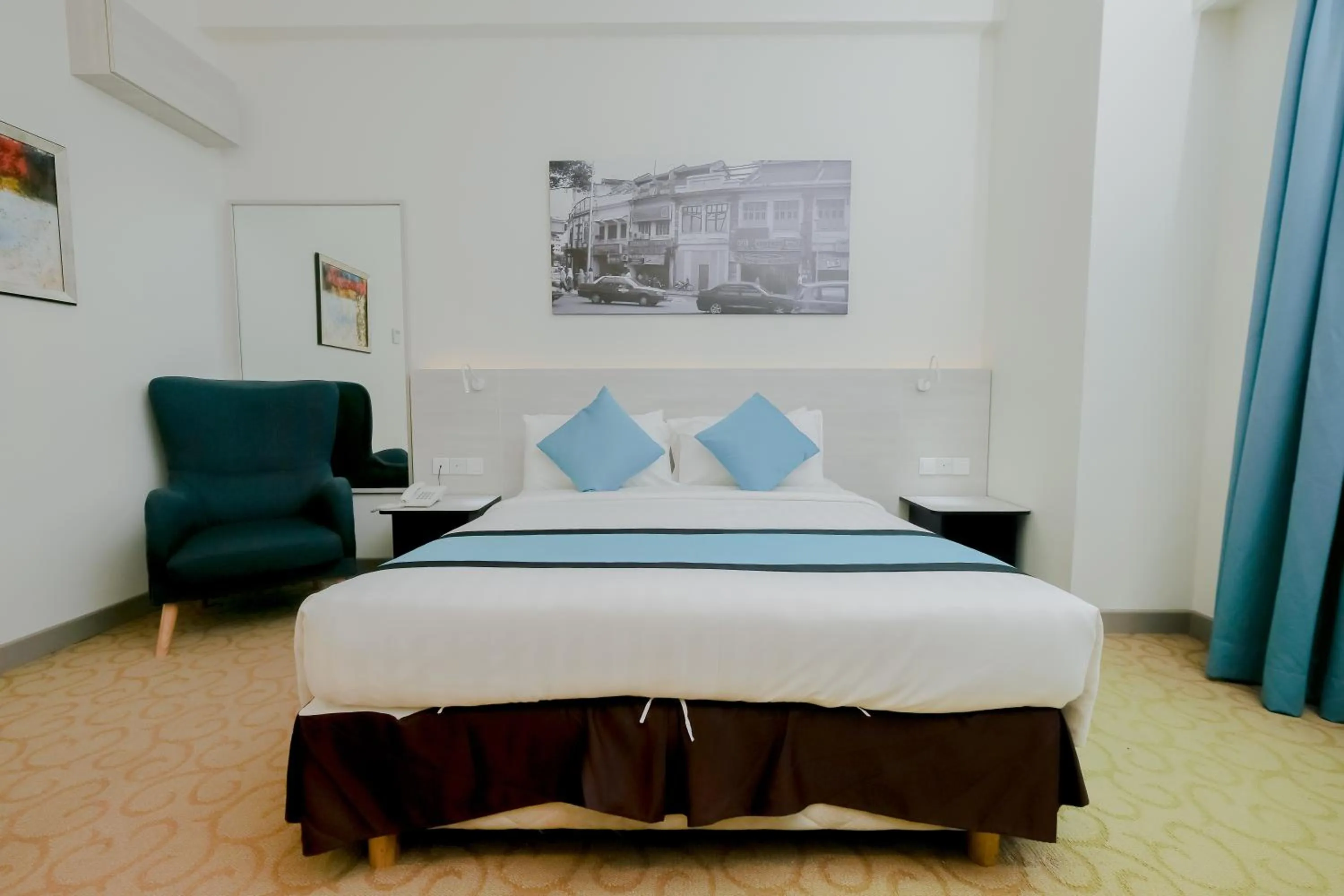 Photo of the whole room, Bed in Alamis City Kuala Lumpur - Formerly EDC Hotel Kuala Lumpur