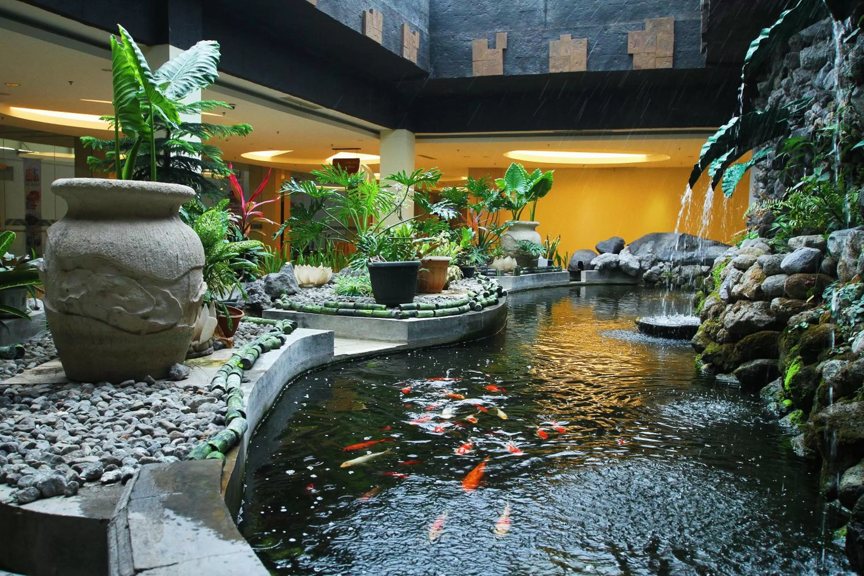 Garden in Grand Artos Hotel & Convention