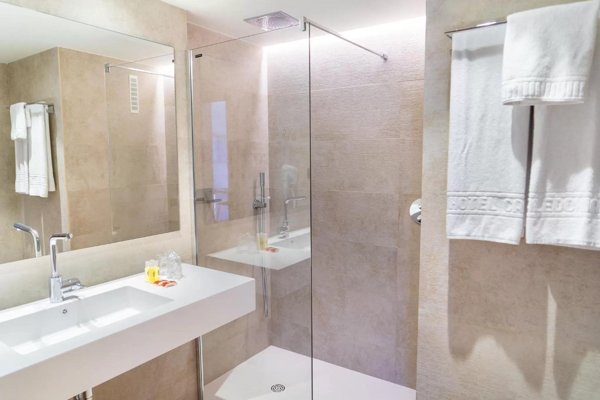 Bathroom in Caledonian