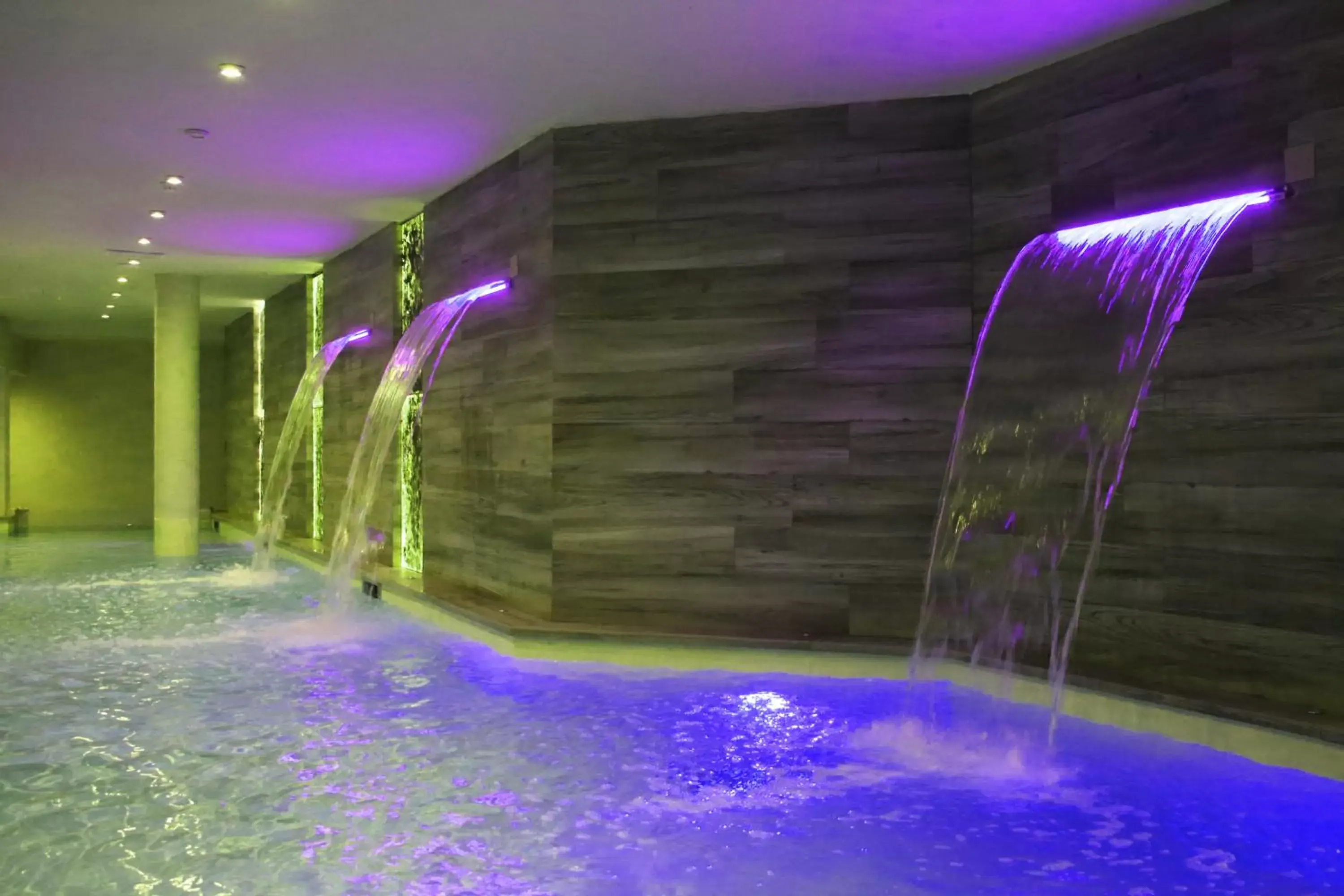 Spa and wellness centre/facilities in Hotel Columbia Wellness & Spa Spa and wellness centre/facilities in Hotel Columbia Wellness & Spa