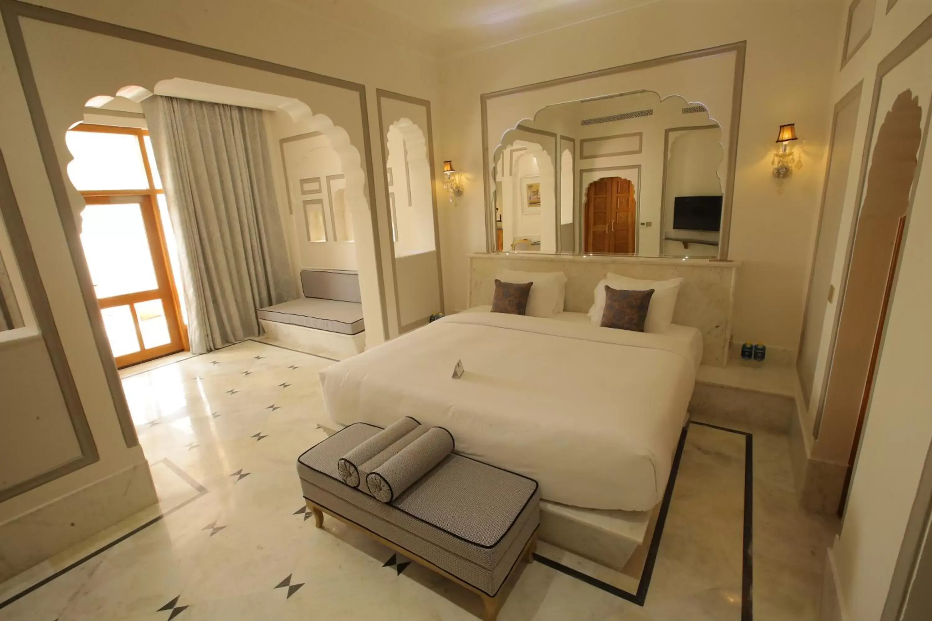 Bedroom, Bed in Buena Vista Luxury Garden Spa Resort