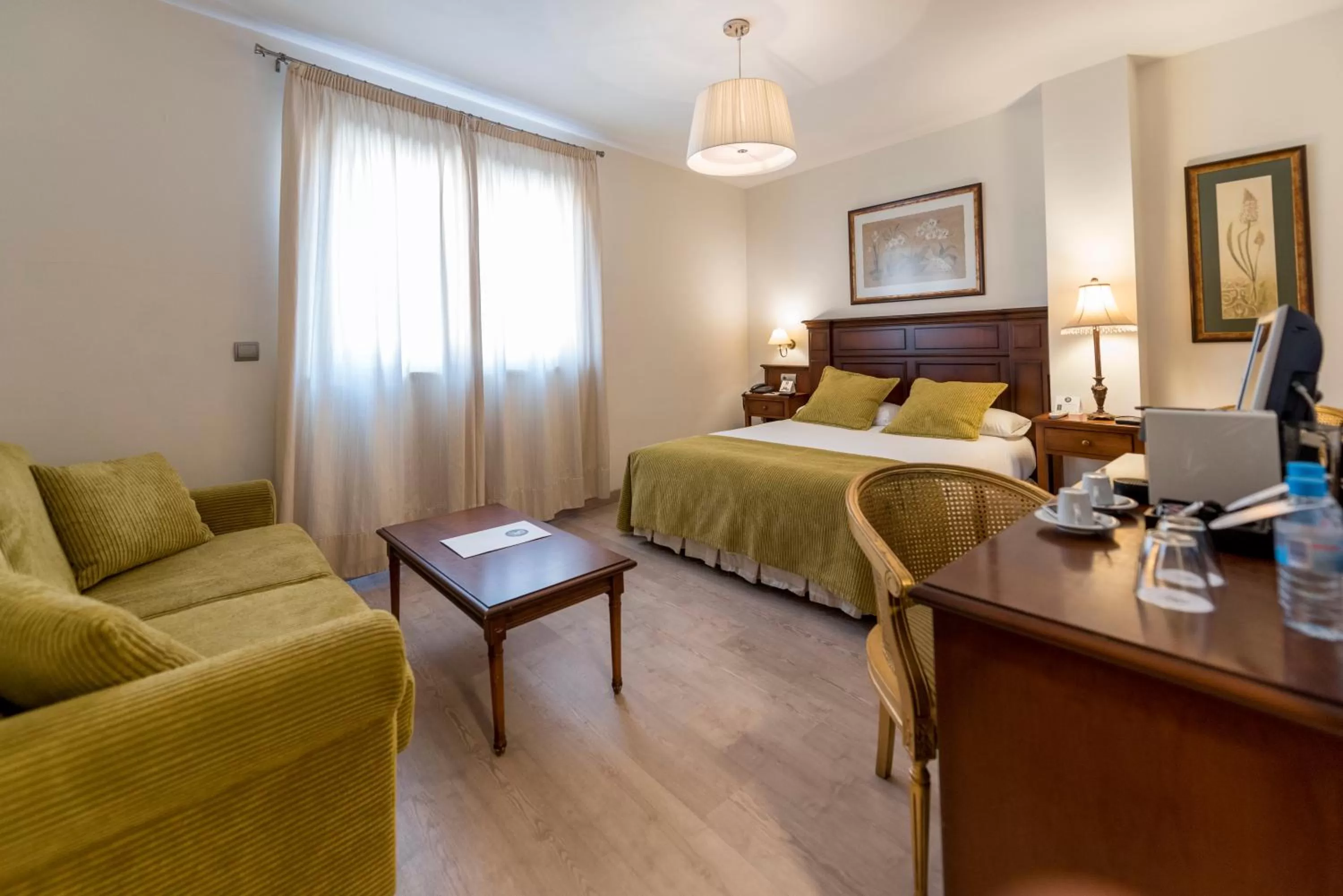 Bedroom, Bed in Itaca Salamanca by Soho Boutique