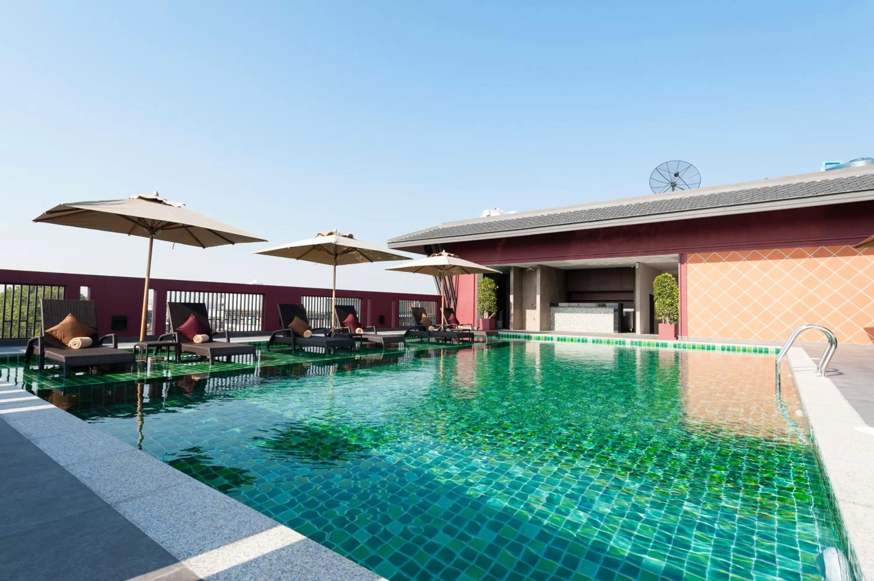 Swimming pool in Casa Nithra Bangkok