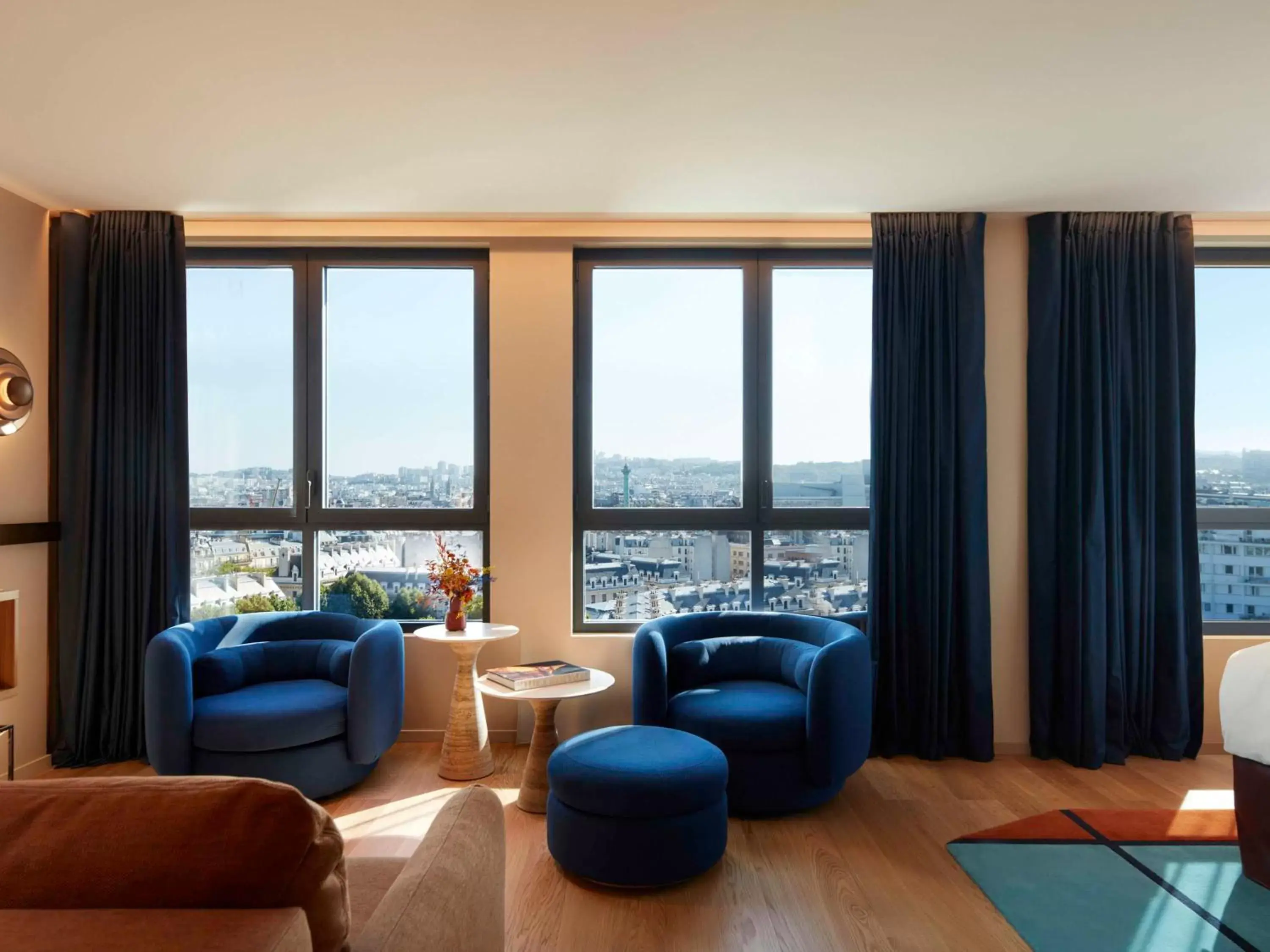 Bedroom, Seating Area in SO Paris Hotel