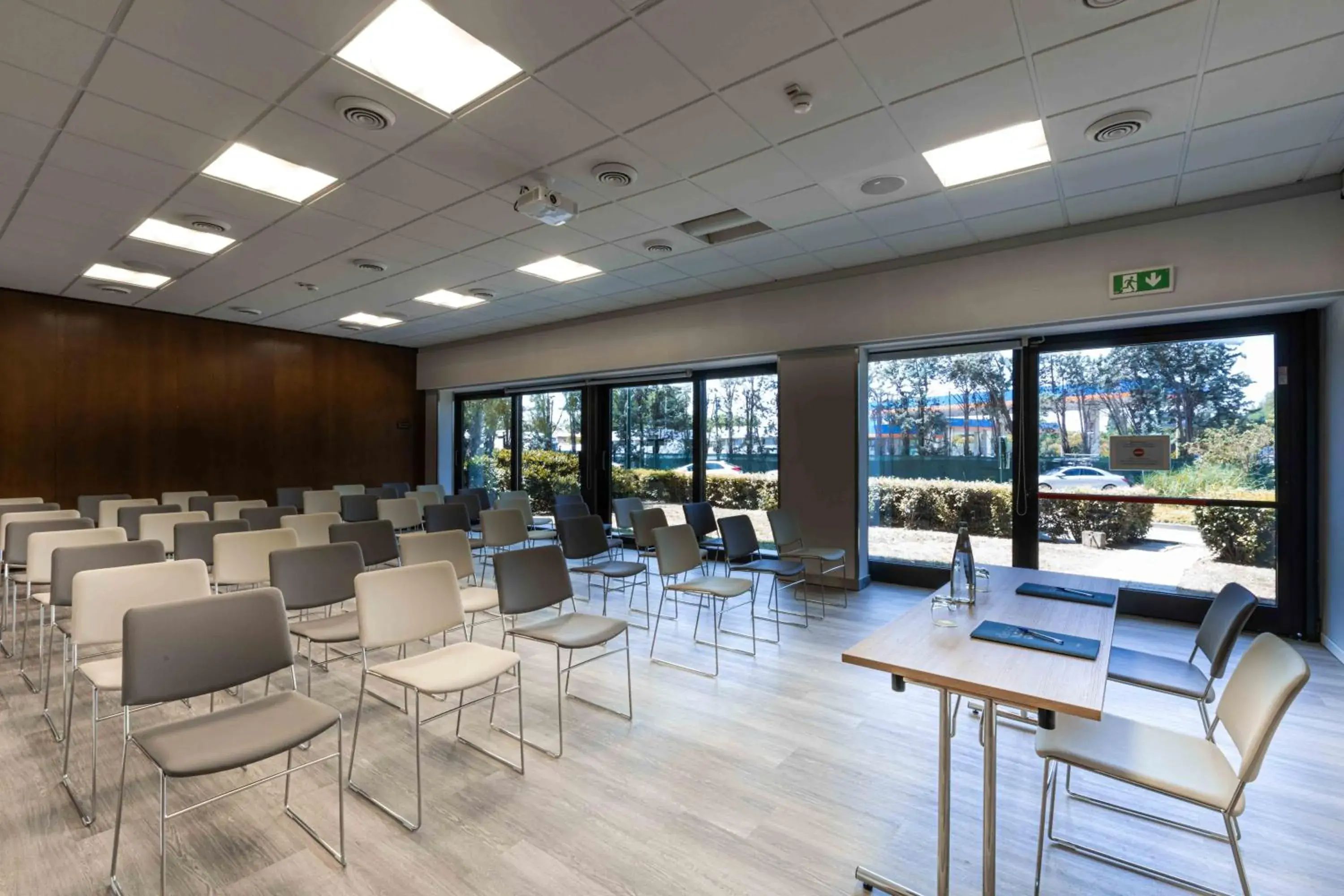 Business facilities in Belstay Venezia Mestre