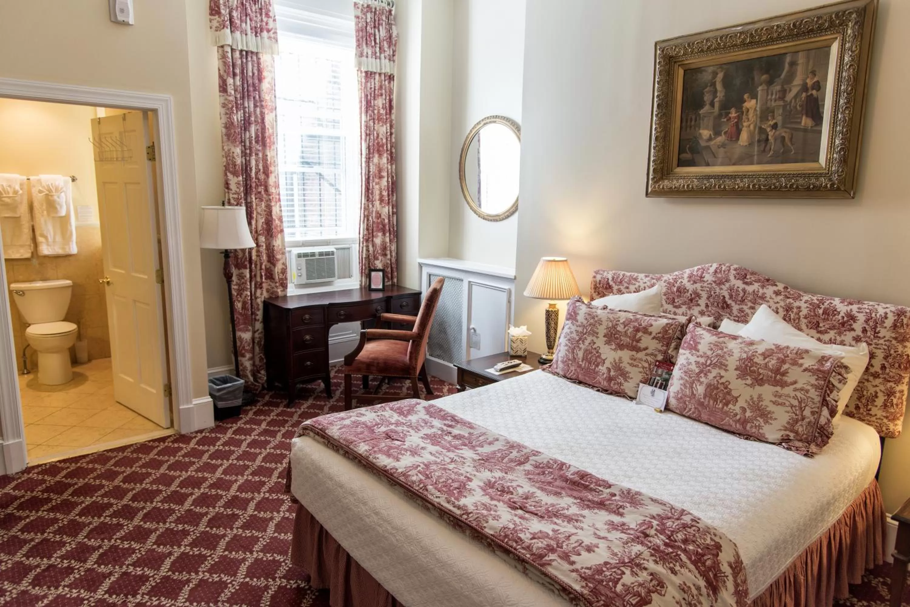 Bedroom in La Reserve Bed and Breakfast