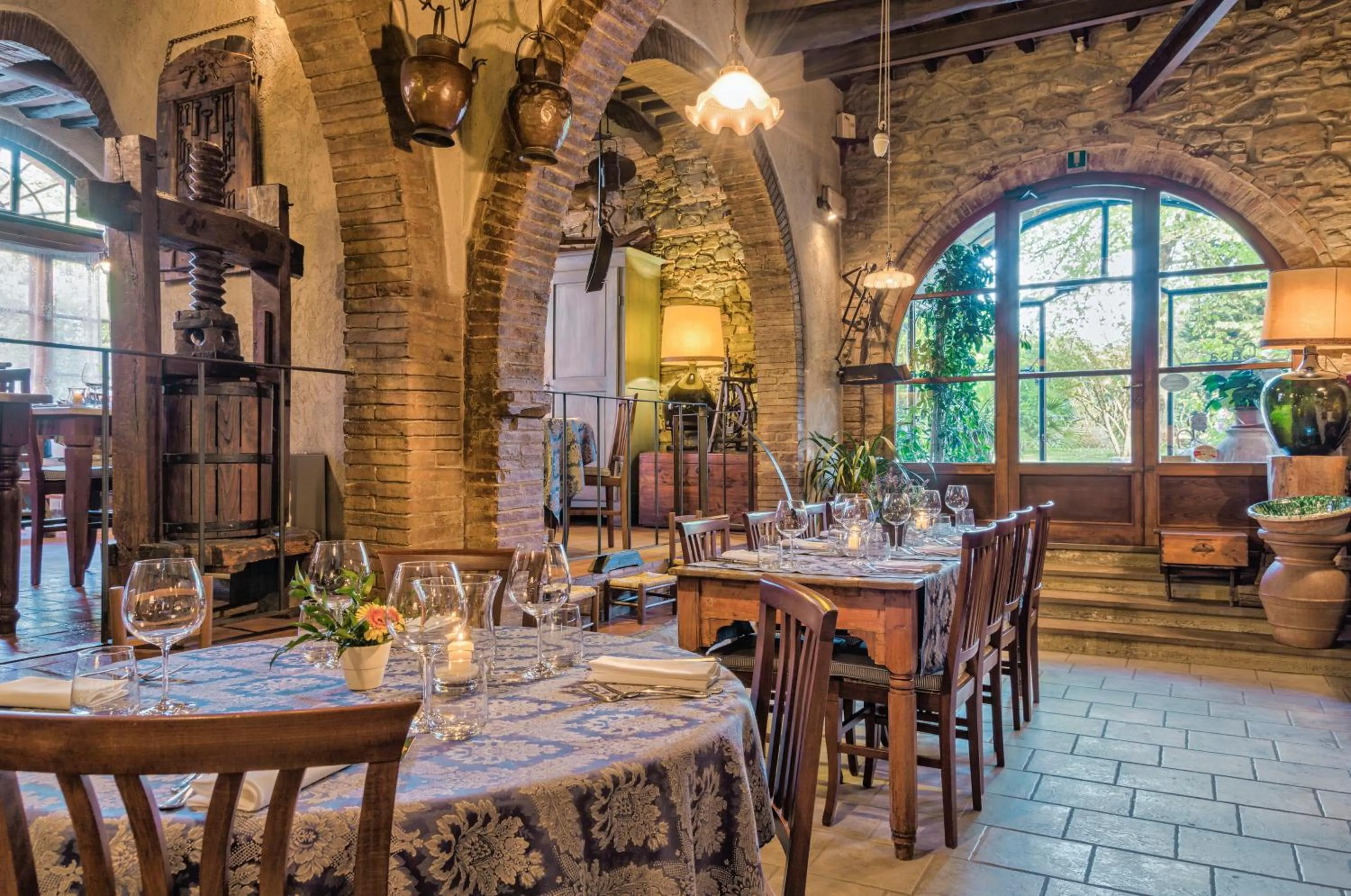 Restaurant/places to eat in Borgo San Benedetto