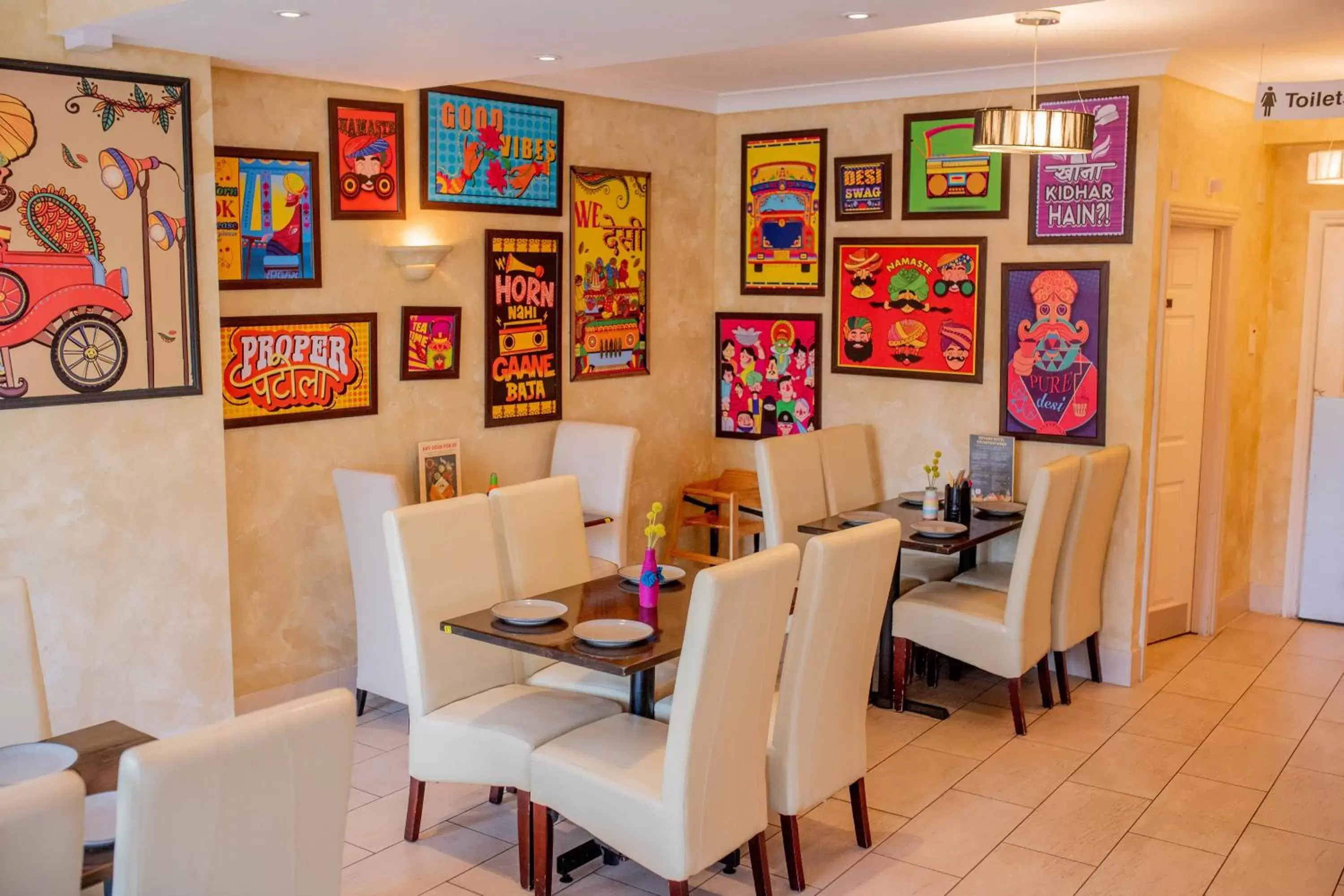 Restaurant/places to eat in Revado Hotel Restaurant/places to eat in Revado Hotel