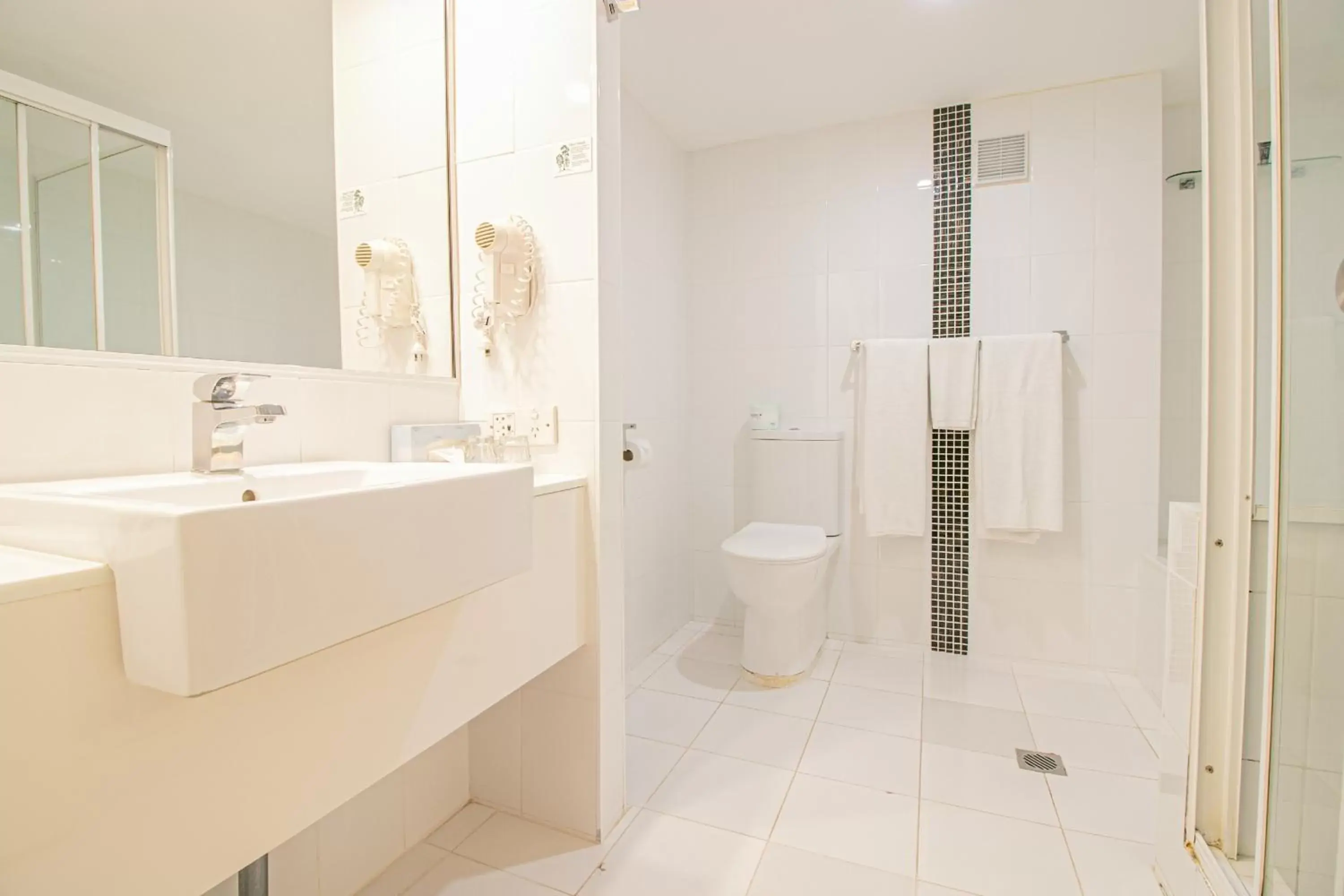 Bathroom in Absolute Beachfront Opal Cove Resort