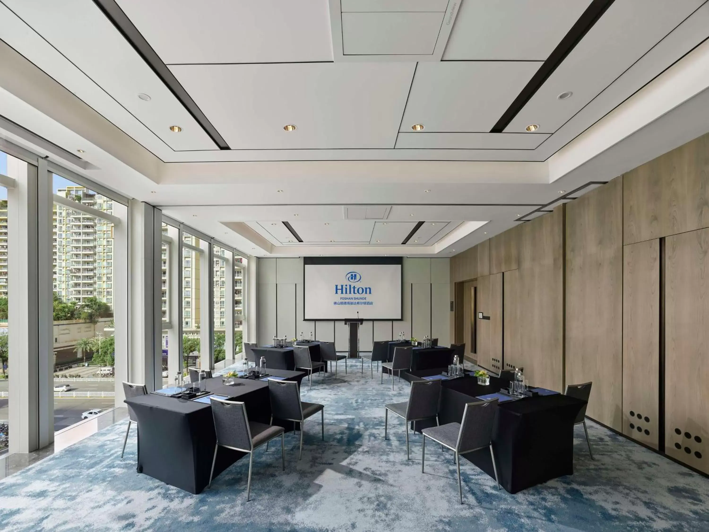 Meeting/conference room in Hilton Foshan Shunde
