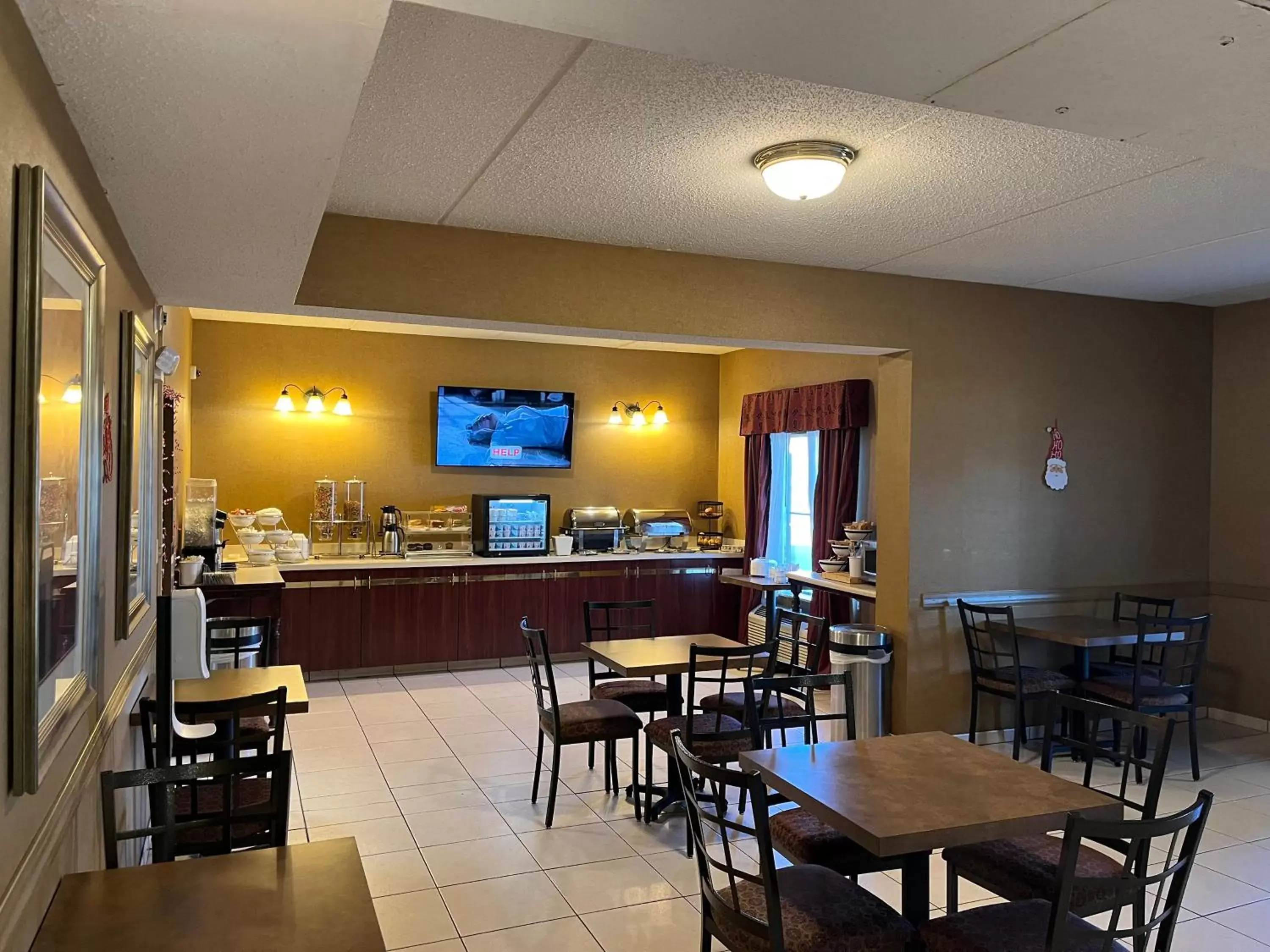 Breakfast, Restaurant/Places to Eat in Wingate by Wyndham Clearfield