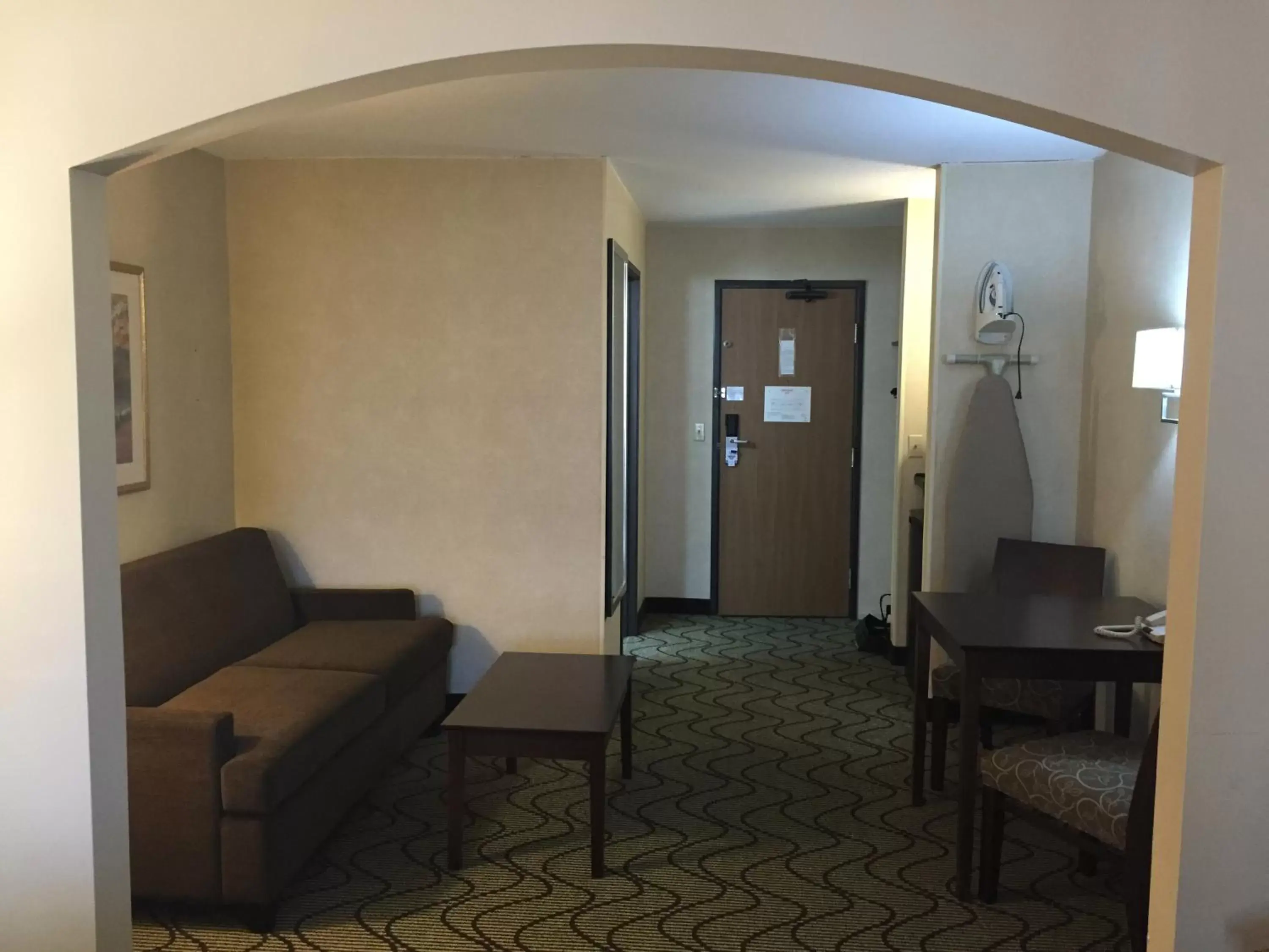 Other, Seating Area in Days Inn by Wyndham Columbia Mall