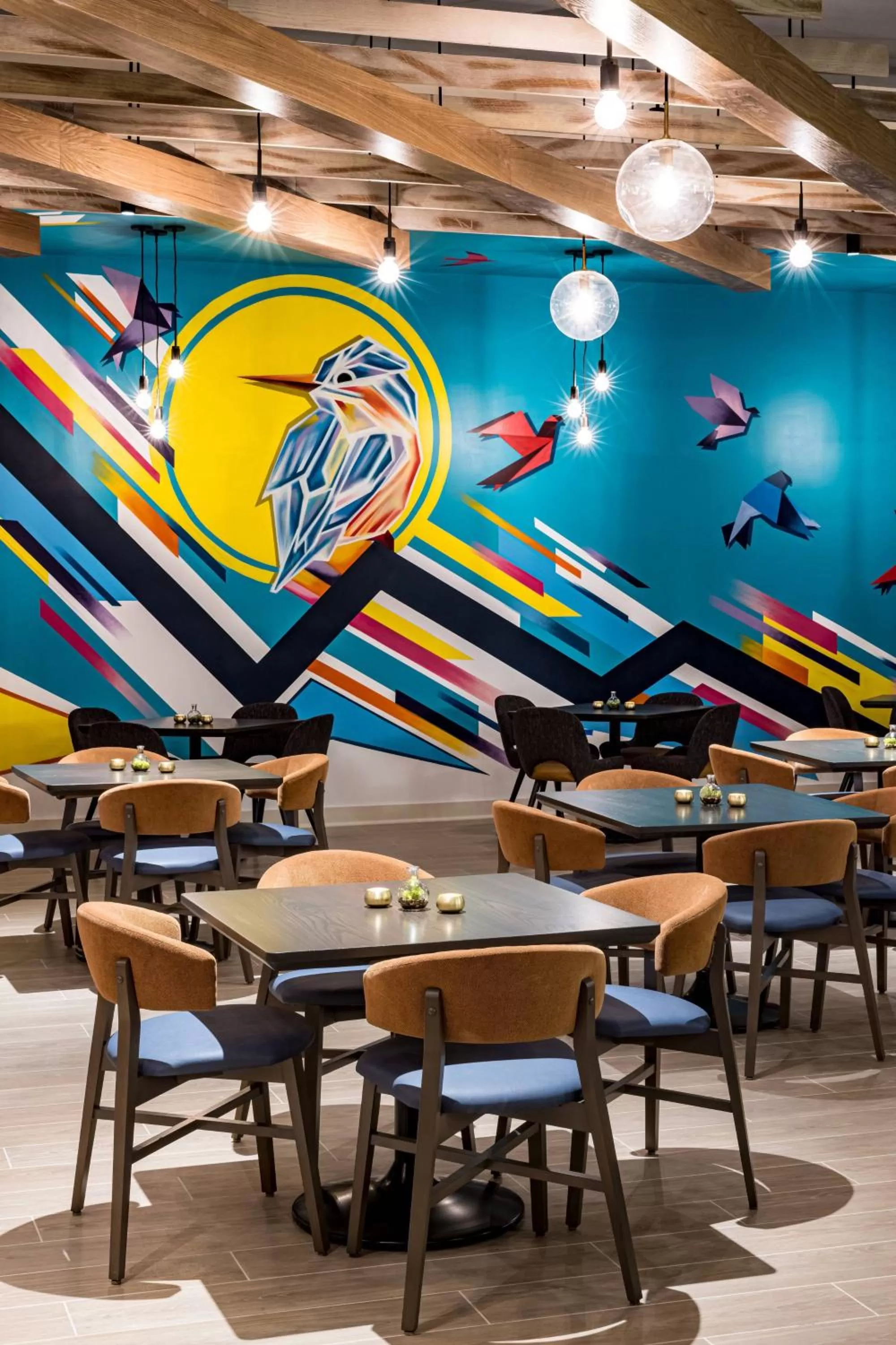 Restaurant/places to eat in Richmond Marriott