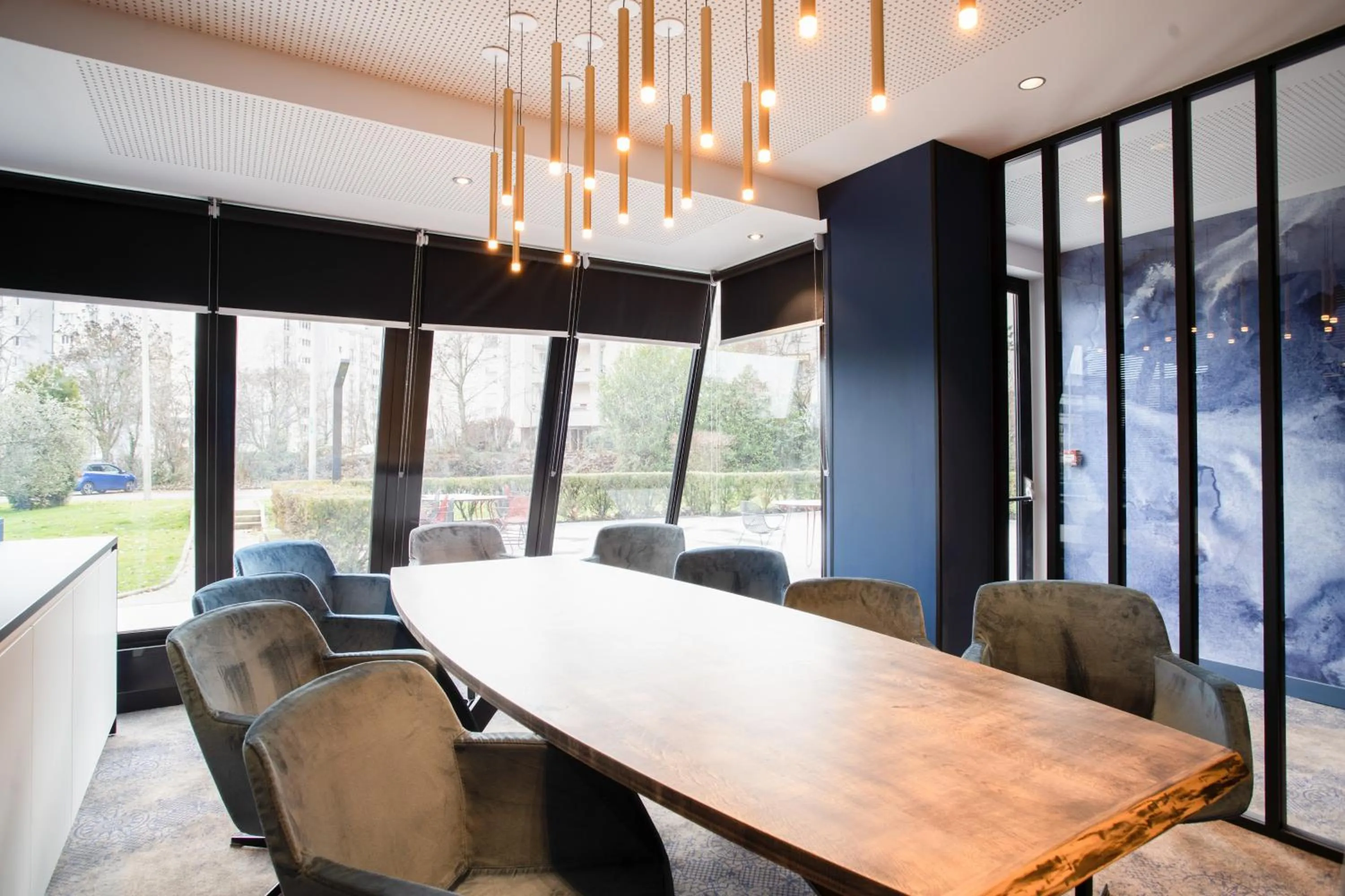 Meeting/conference room in Park & Suites Elégance Genève-Ferney Voltaire