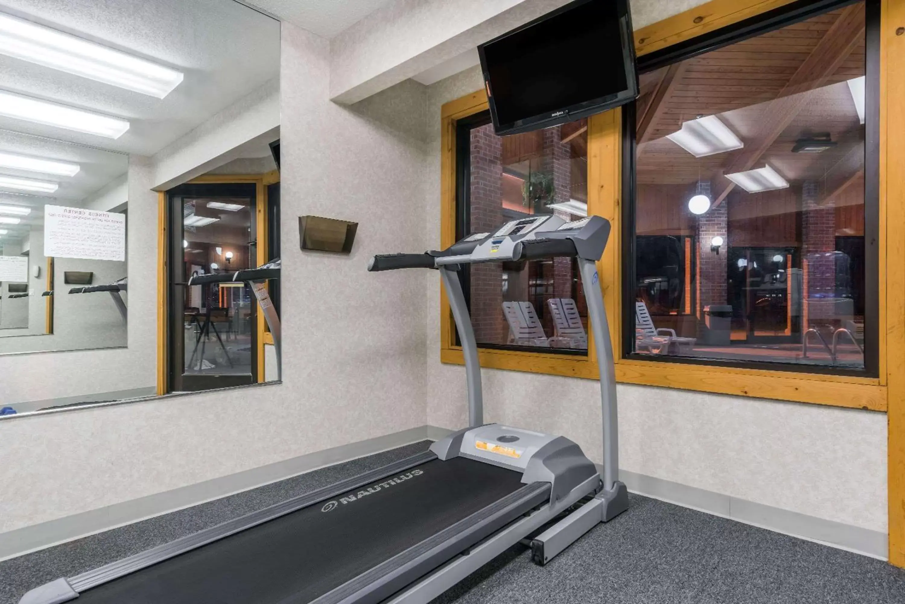 Fitness centre/facilities, Fitness Center/Facilities in Baymont by Wyndham Marshfield