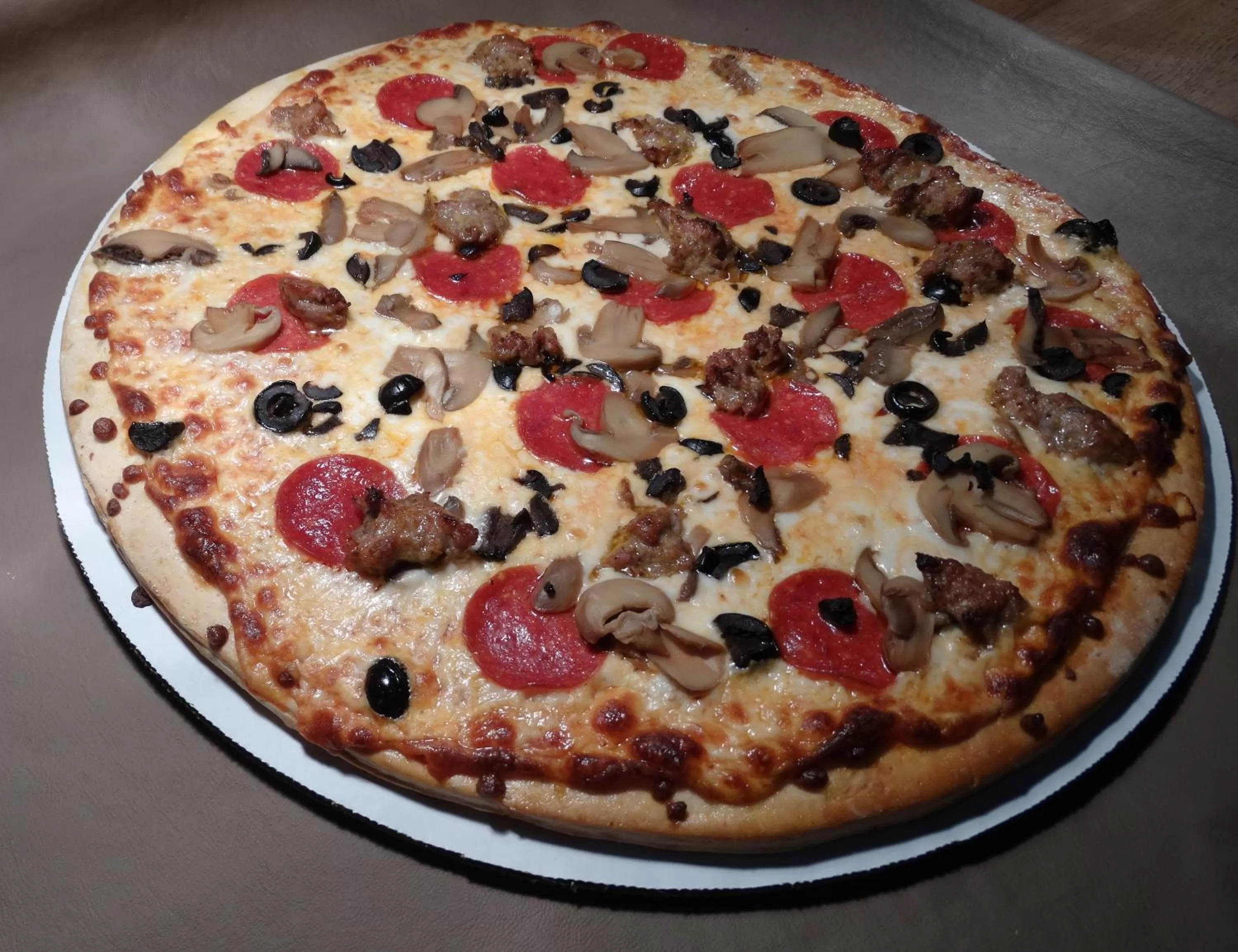 Restaurant/places to eat, Food in Buckhorn Resort