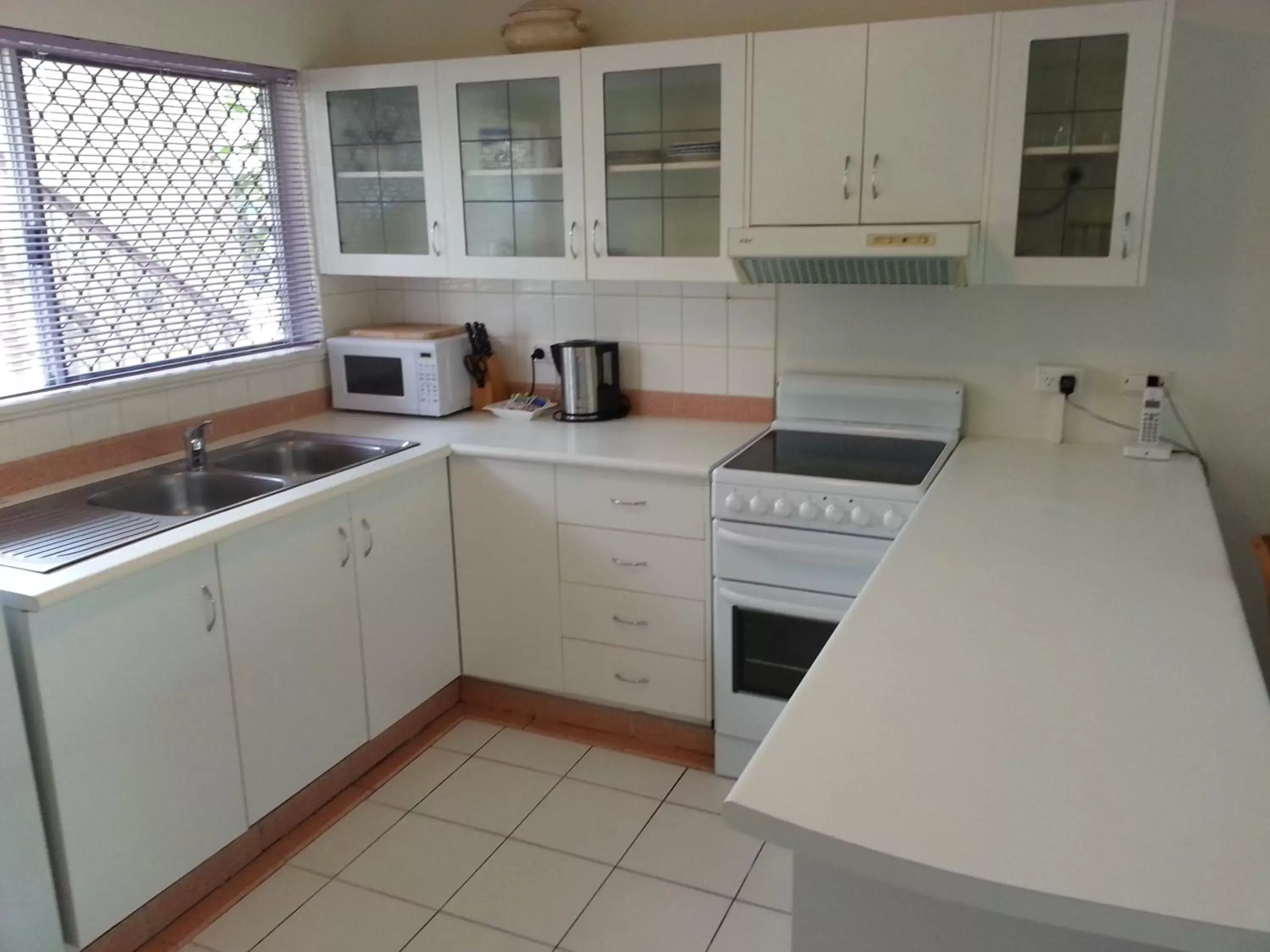 Kitchen or kitchenette, Kitchen/Kitchenette in Clifton Sands Holiday Units