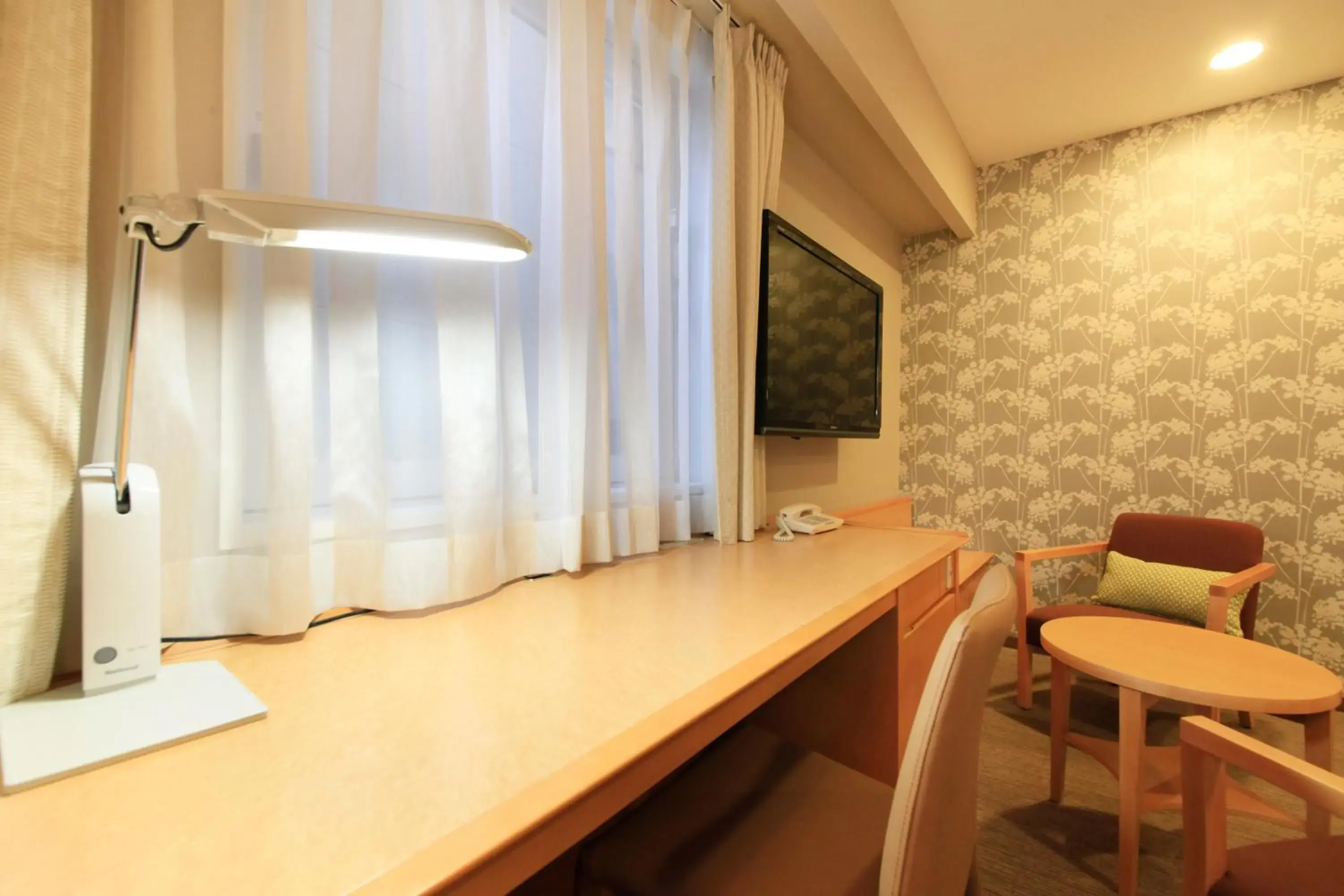 Photo of the whole room, TV/Entertainment Center in Richmond Hotel Sapporo Ekimae