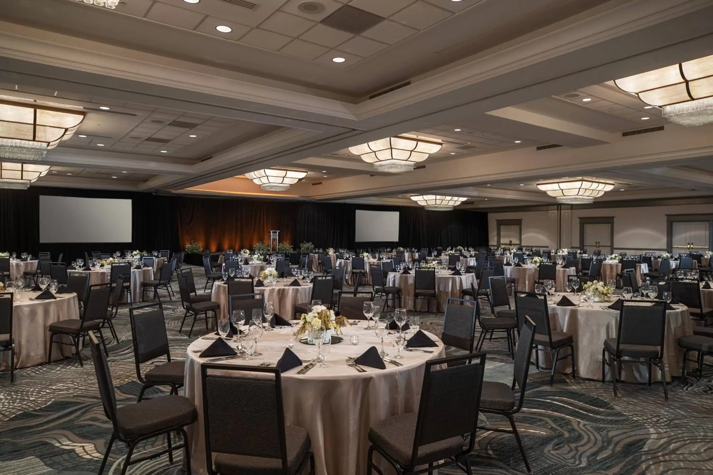 Meeting/conference room, Banquet Facilities in Marriott St. Louis Grand