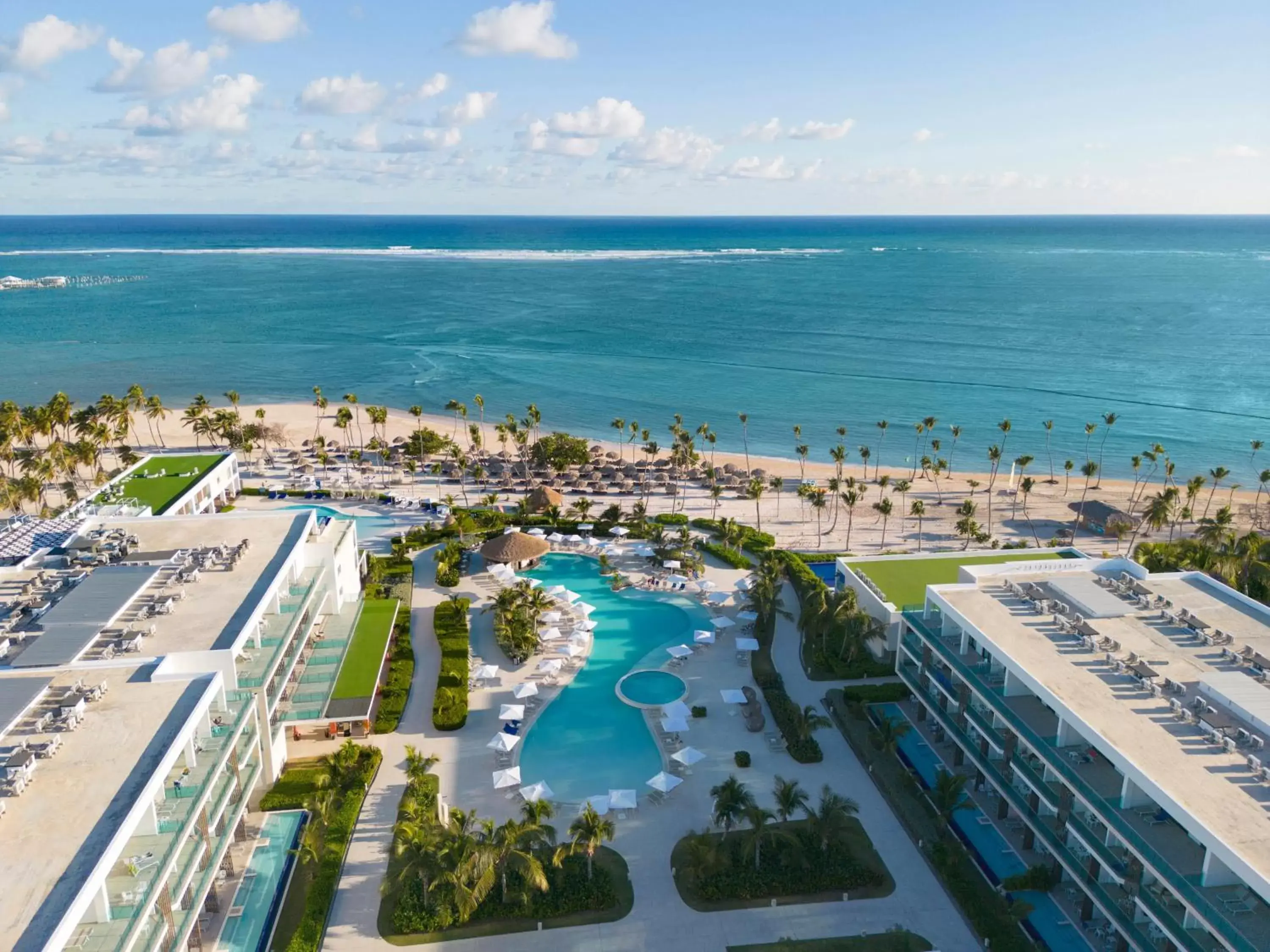 Swimming pool, Bird's-eye View in Serenade Punta Cana Beach & Spa Resort