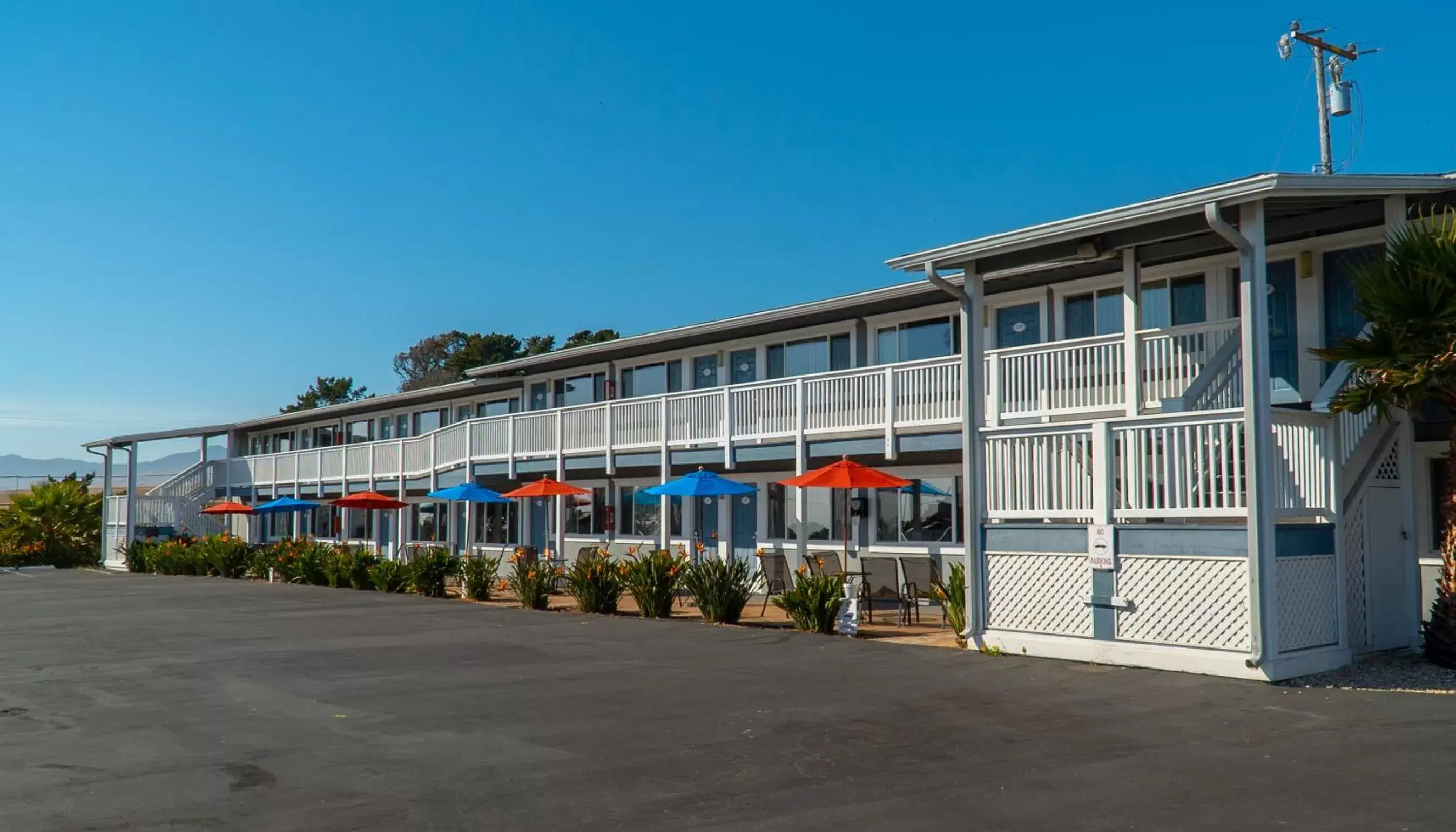 Property Building in San Simeon Lodge