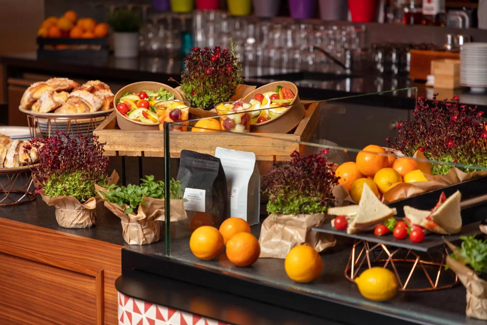 Food and drinks in Novotel Poznan Centrum