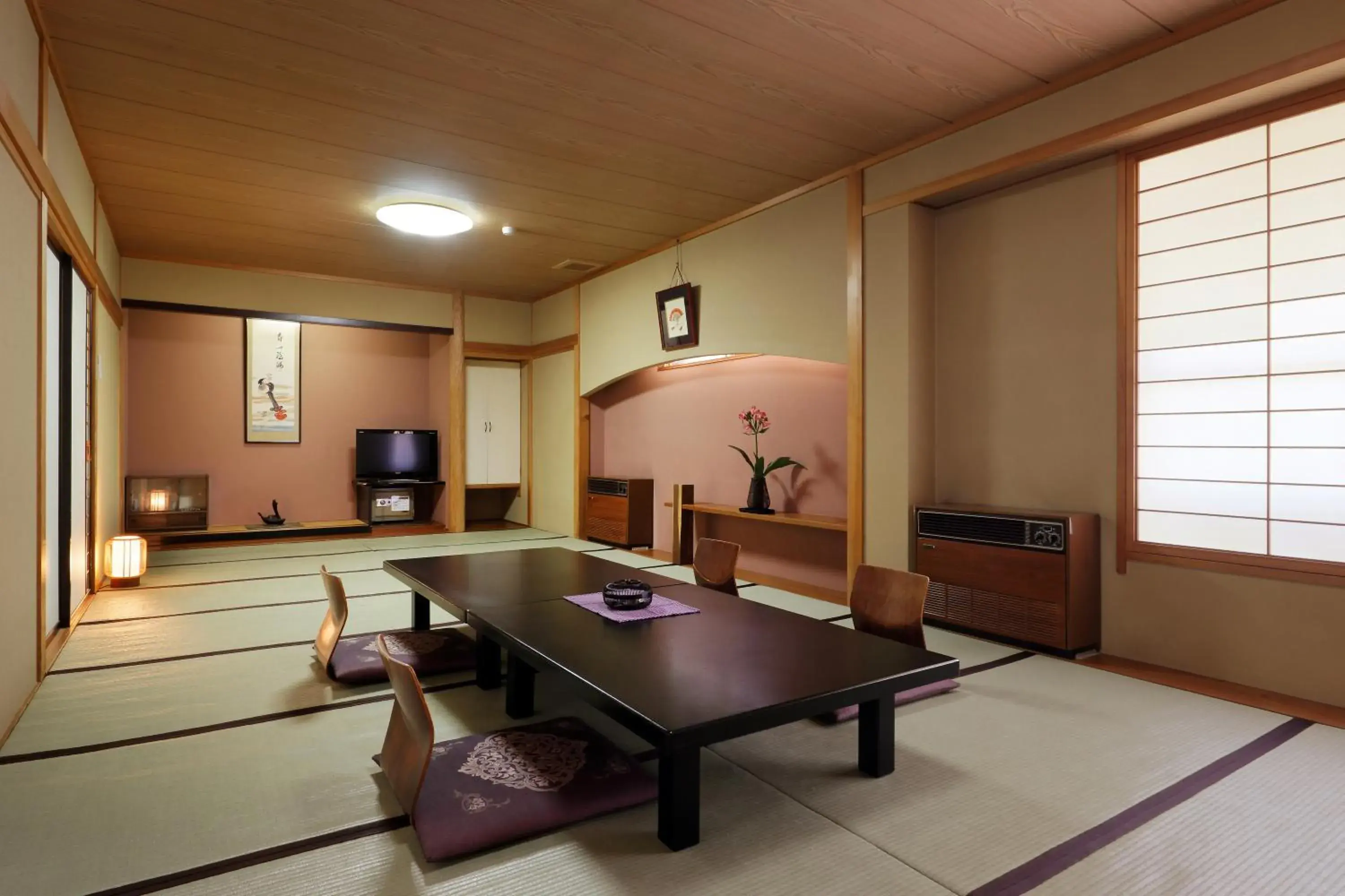 Area and facilities in Fujiya Ryokan