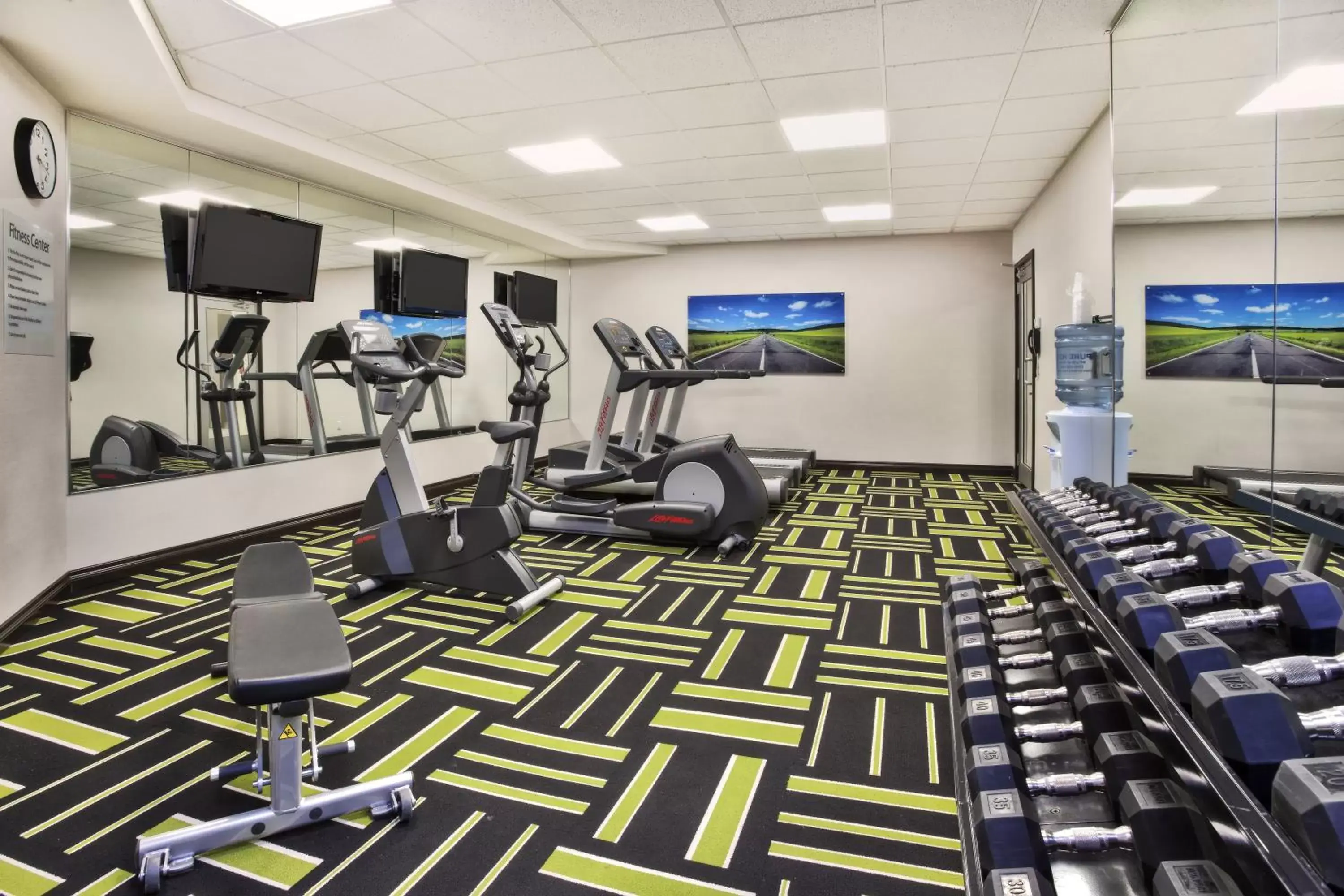 Fitness centre/facilities, Fitness Center/Facilities in Holiday Inn Express - Sault Ste. Marie, an IHG Hotel