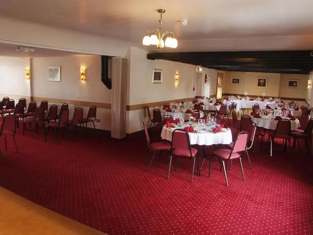 Meeting/conference room, Restaurant/Places to Eat in Elphinstone Hotel