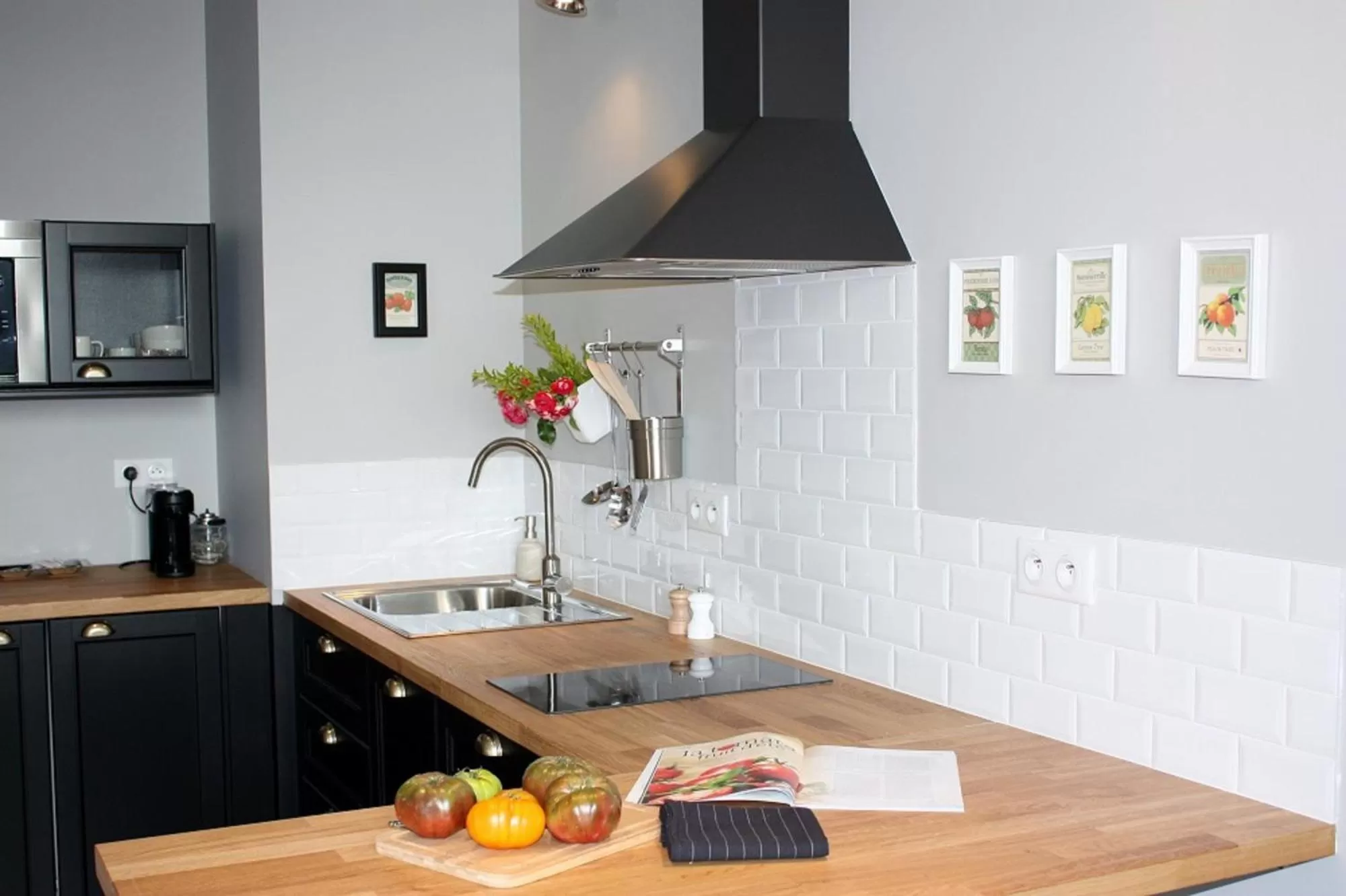 Kitchen or kitchenette in Le Comptoir du Voyageur