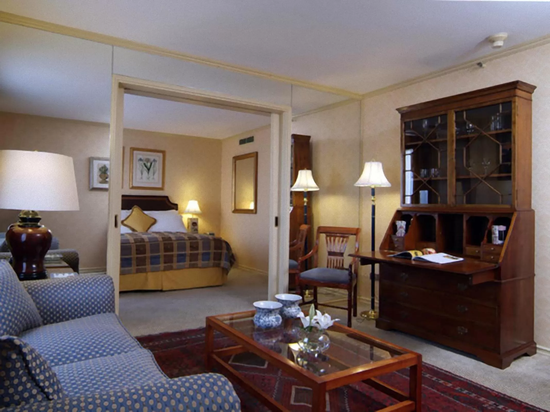 Living room, Bed in Park Plaza Santiago