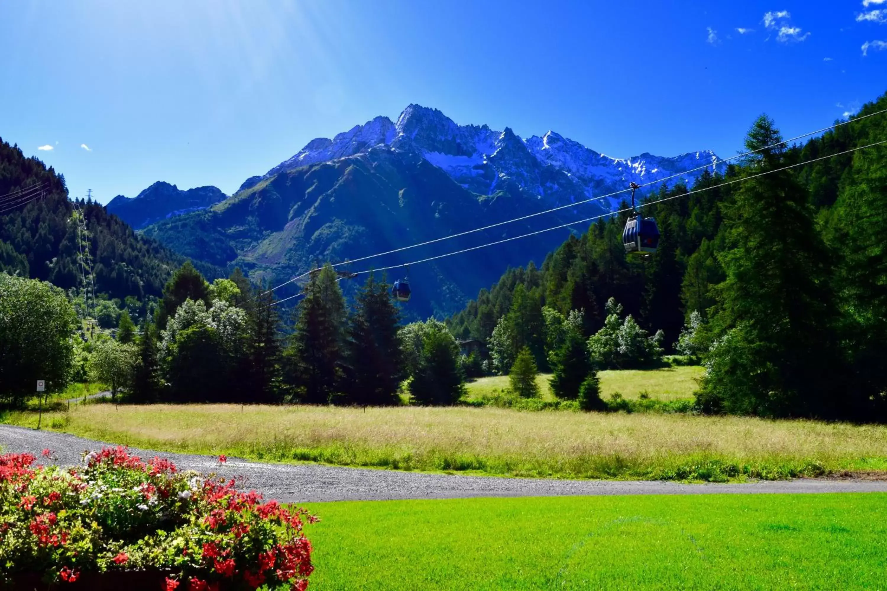 Neighbourhood in Hotel Garni Pegrà