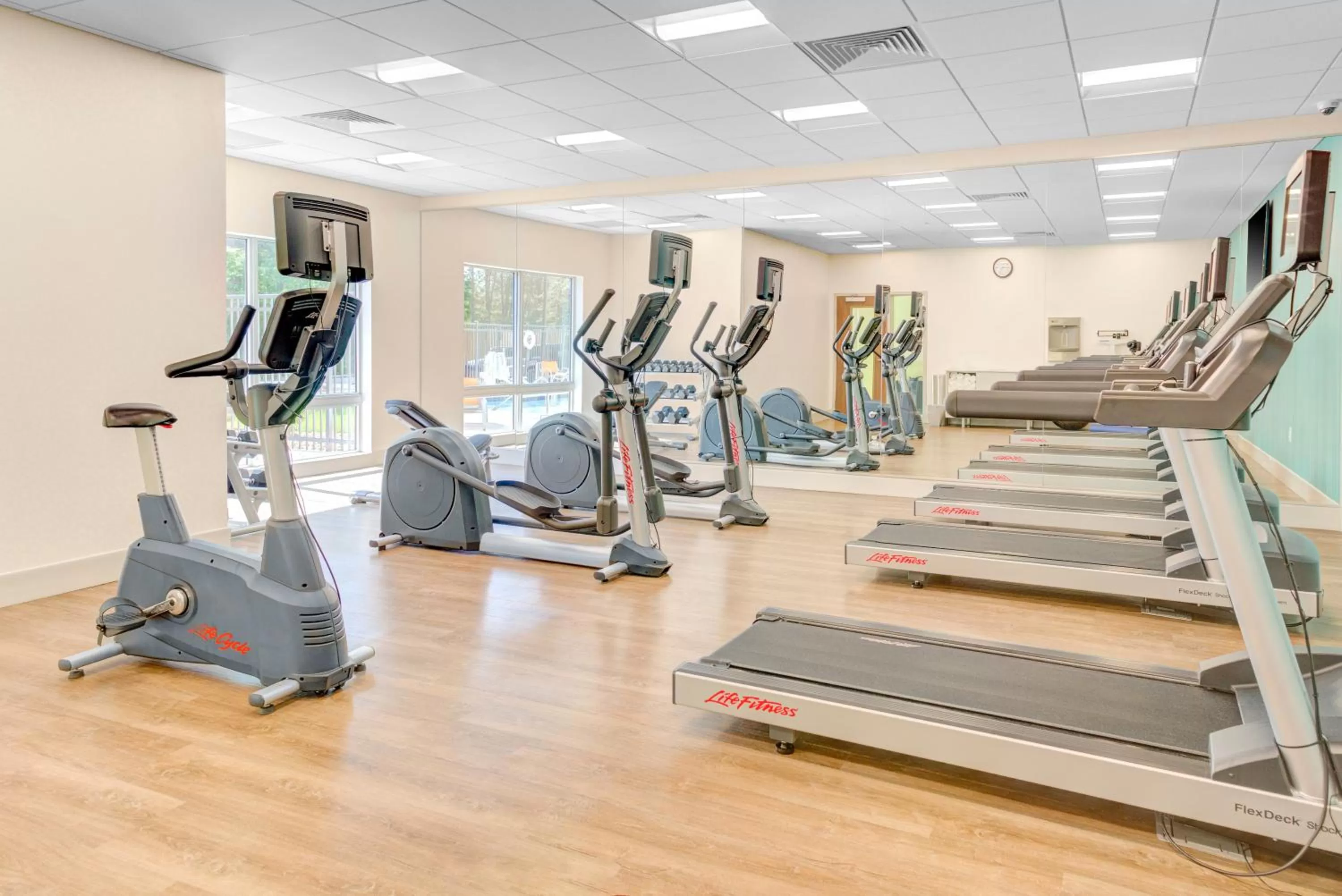 Fitness centre/facilities in Holiday Inn Express & Suites - King George - Dahlgren by IHG