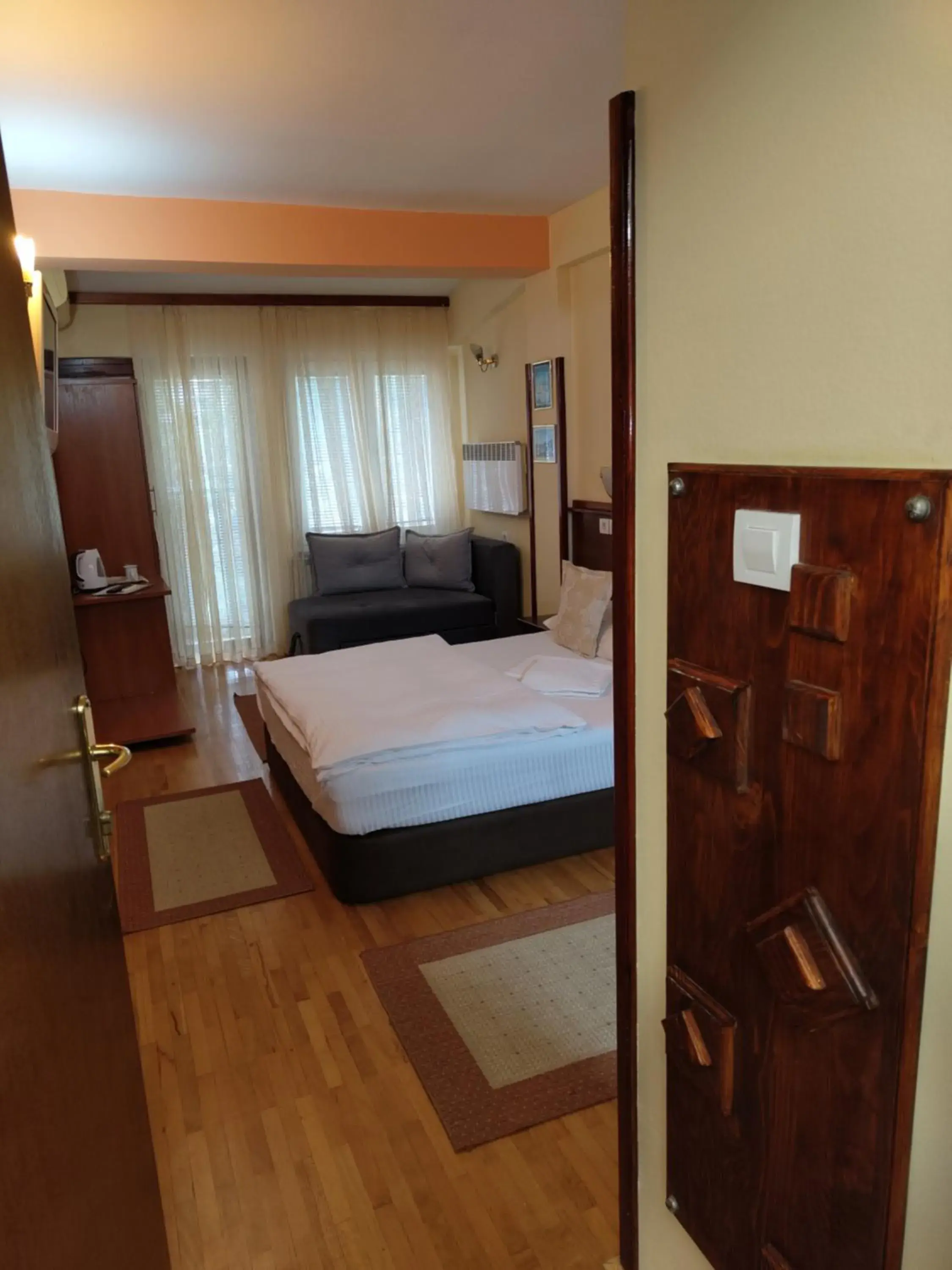 Photo of the whole room, Bed in Hotel Kapistec Skopje
