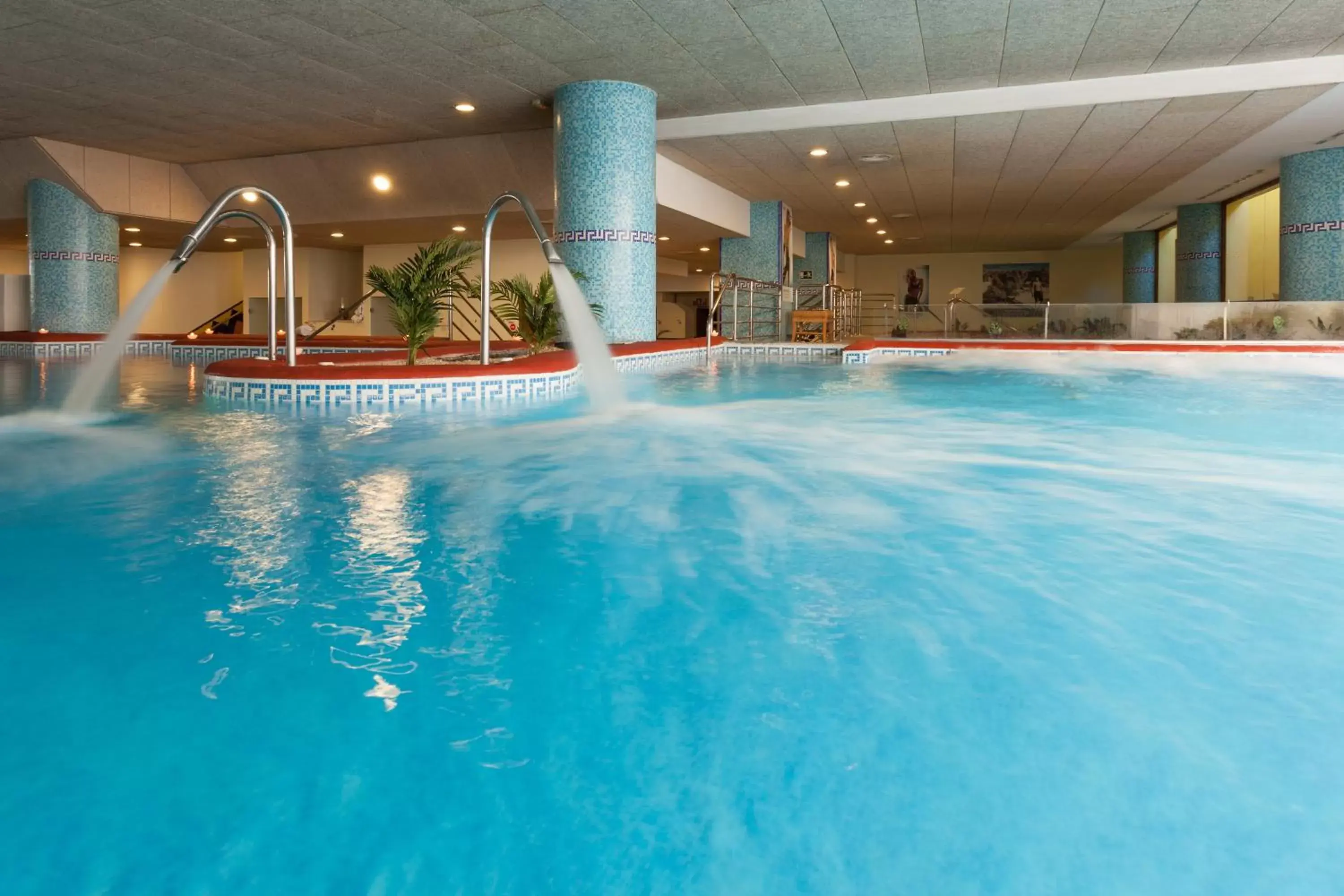 Hot Spring Bath, Swimming Pool in Senator Marbella Spa Hotel