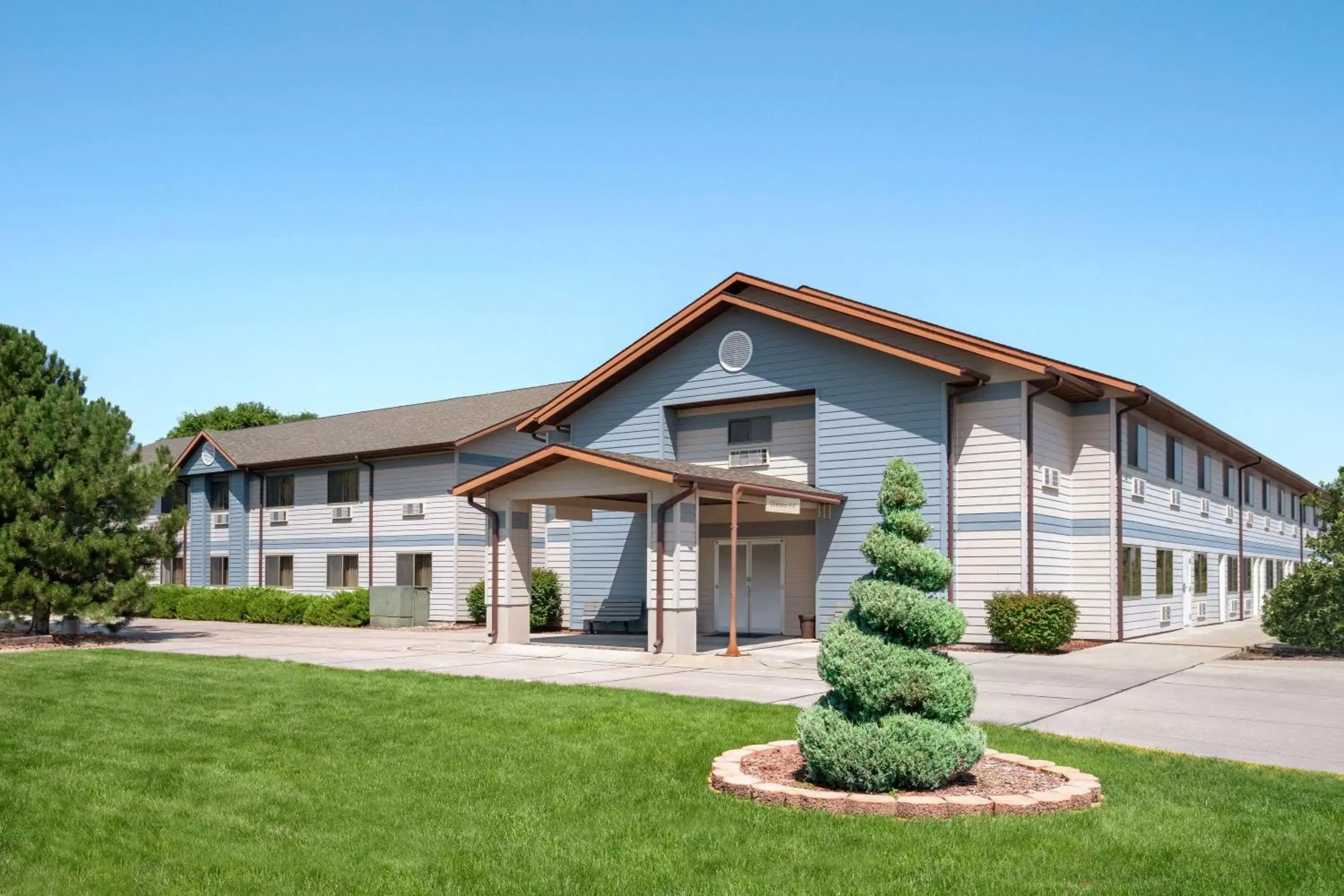 Property building in Travelodge by Wyndham Morrill Property building in Travelodge by Wyndham Morrill