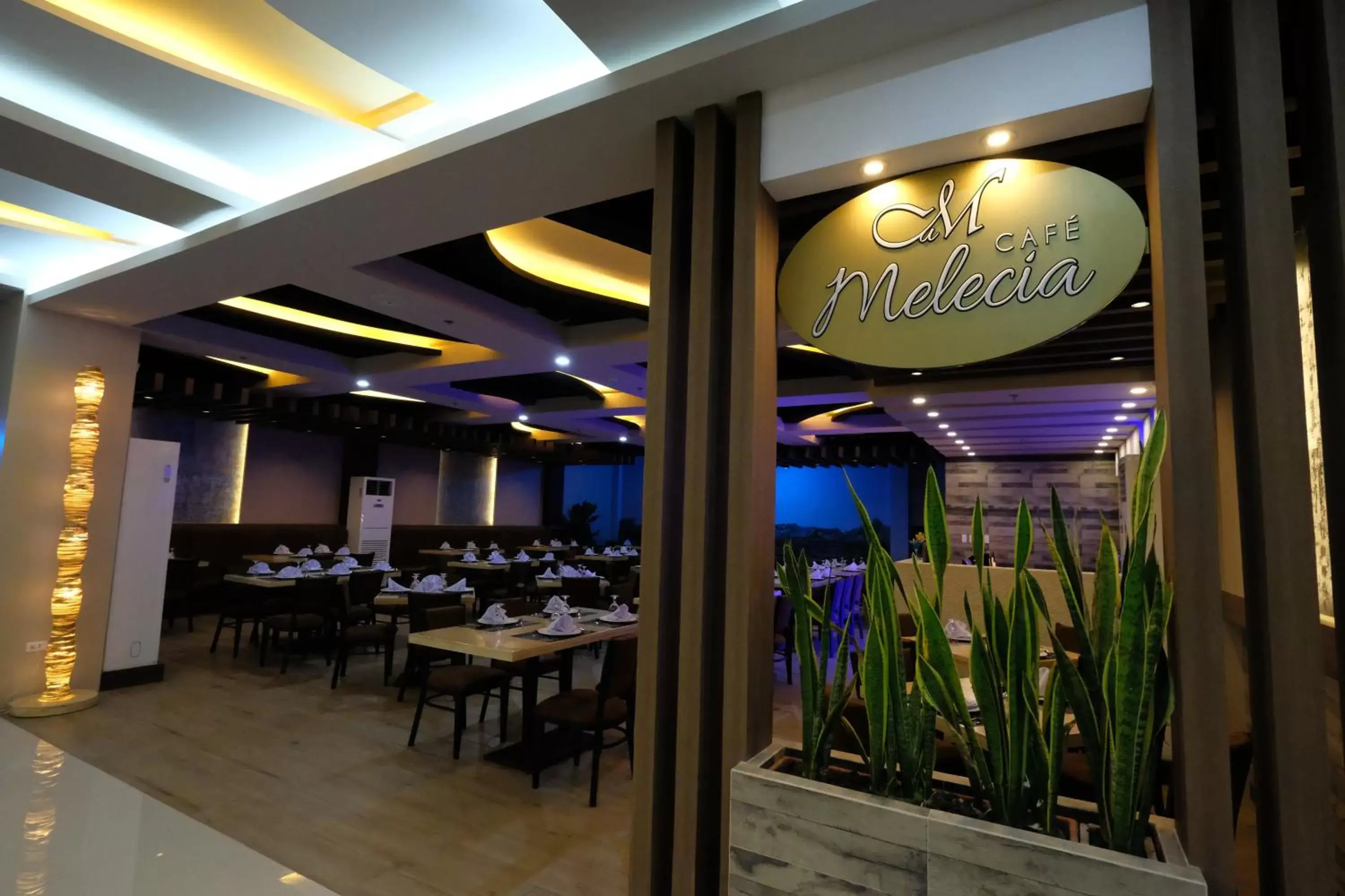 Restaurant/Places to Eat in Kew Hotel Tagbilaran