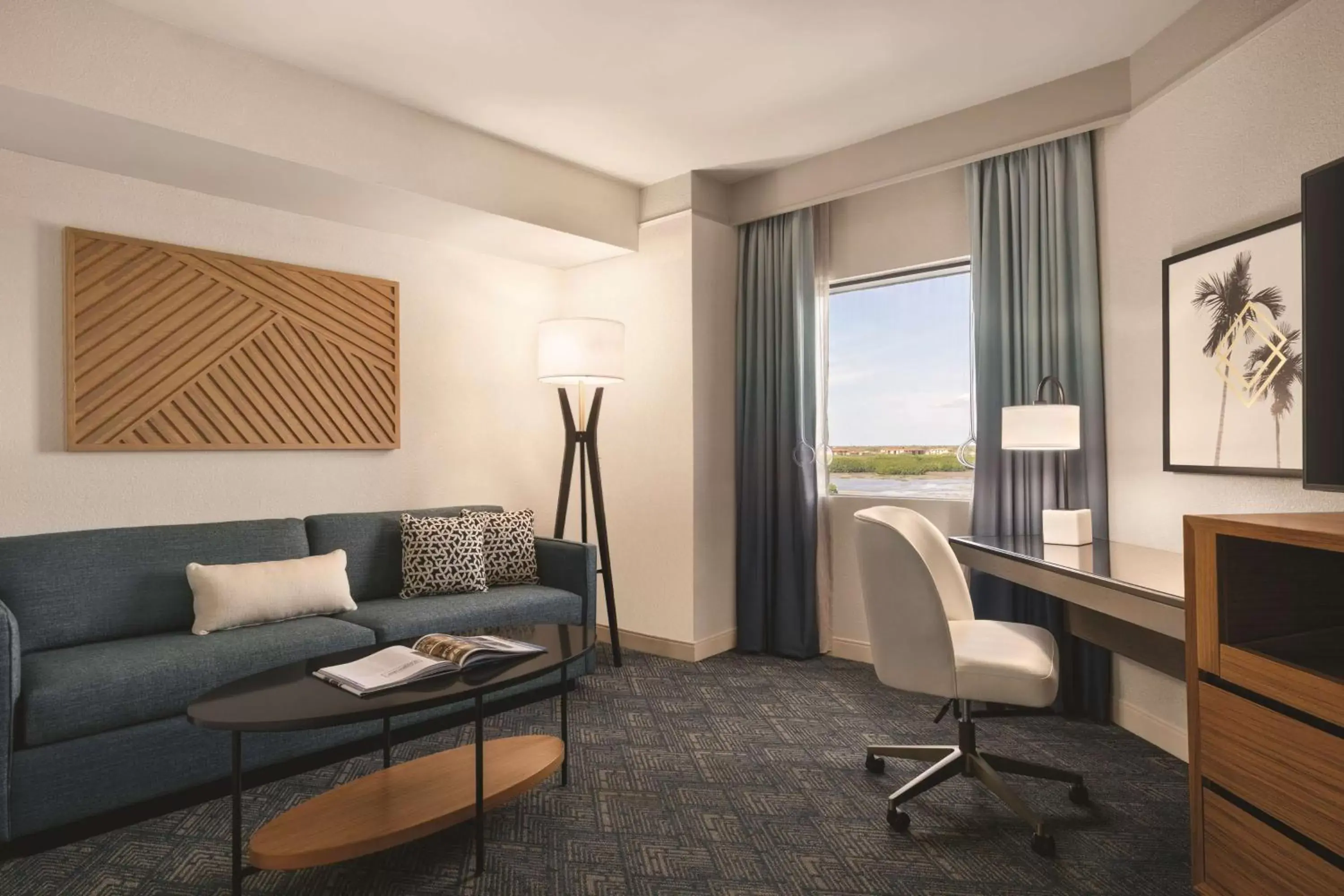 One-Bedroom King Suite - Mobility Accessible in DoubleTree by Hilton Tampa Rocky Point Waterfront One-Bedroom King Suite - Mobility Accessible in DoubleTree by Hilton Tampa Rocky Point Waterfront