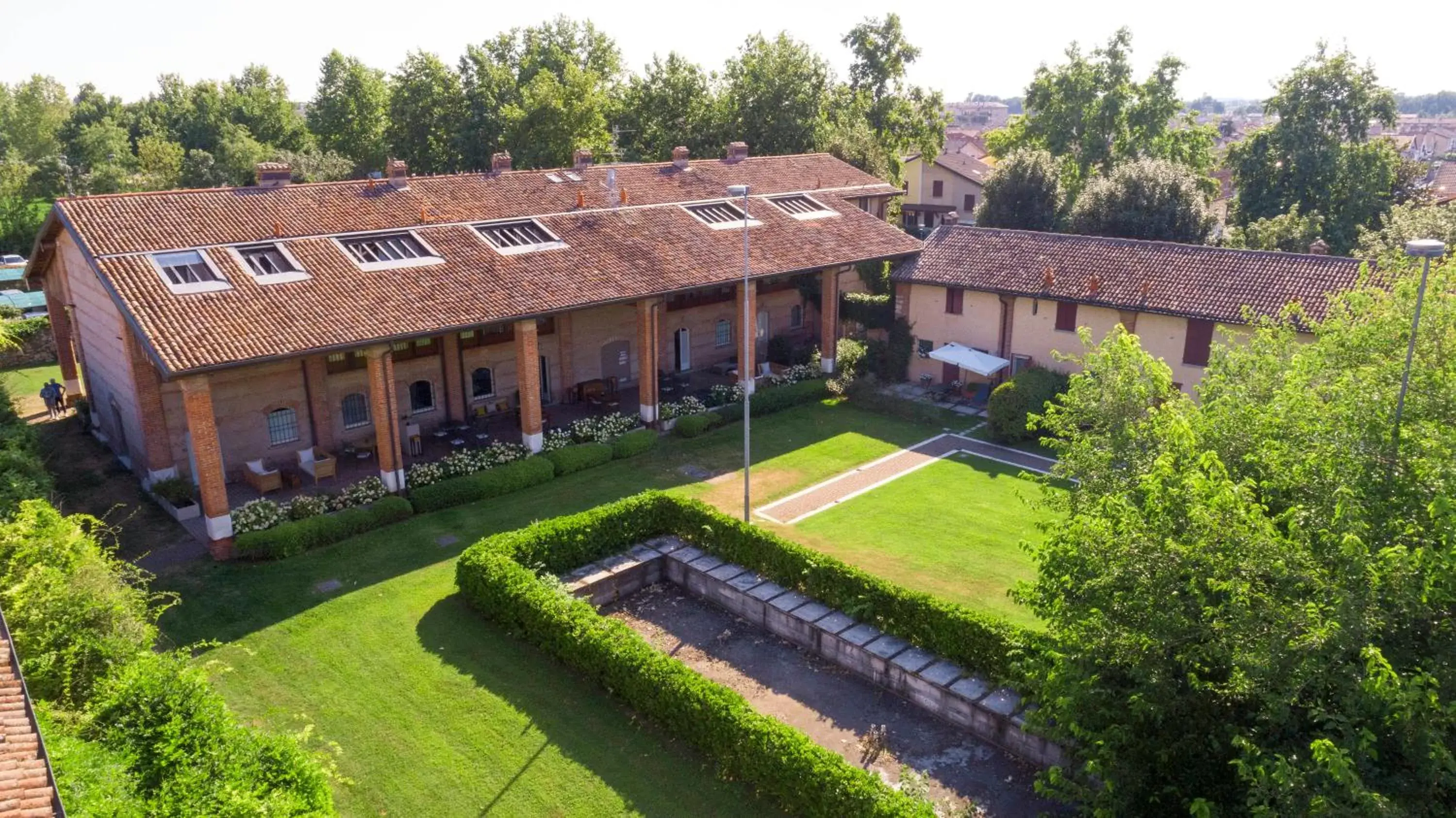 Bird's eye view, Bird's-eye View in Santellone Resort