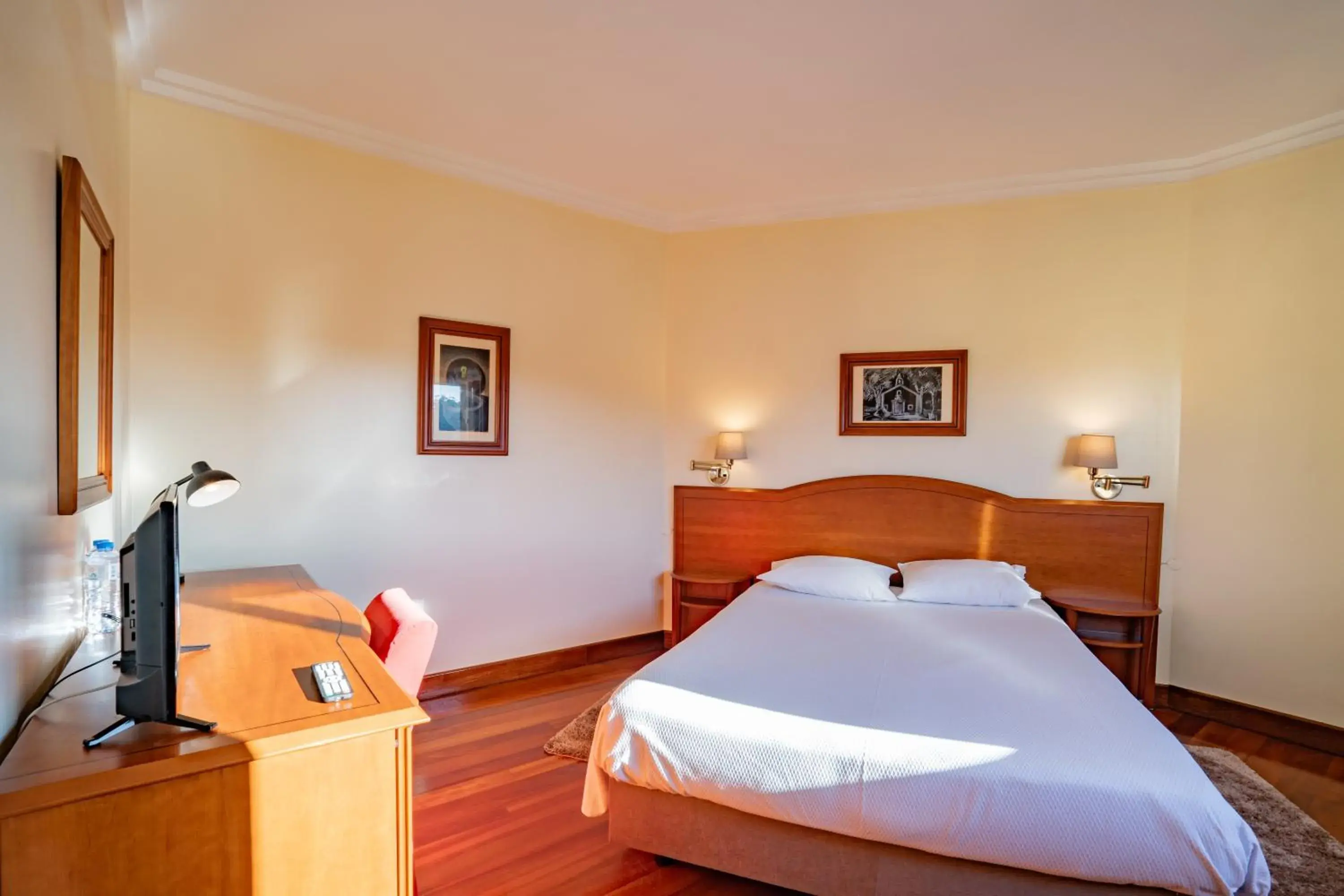 Bedroom, Bed in Hotel Ulveira Bedroom, Bed in Hotel Ulveira