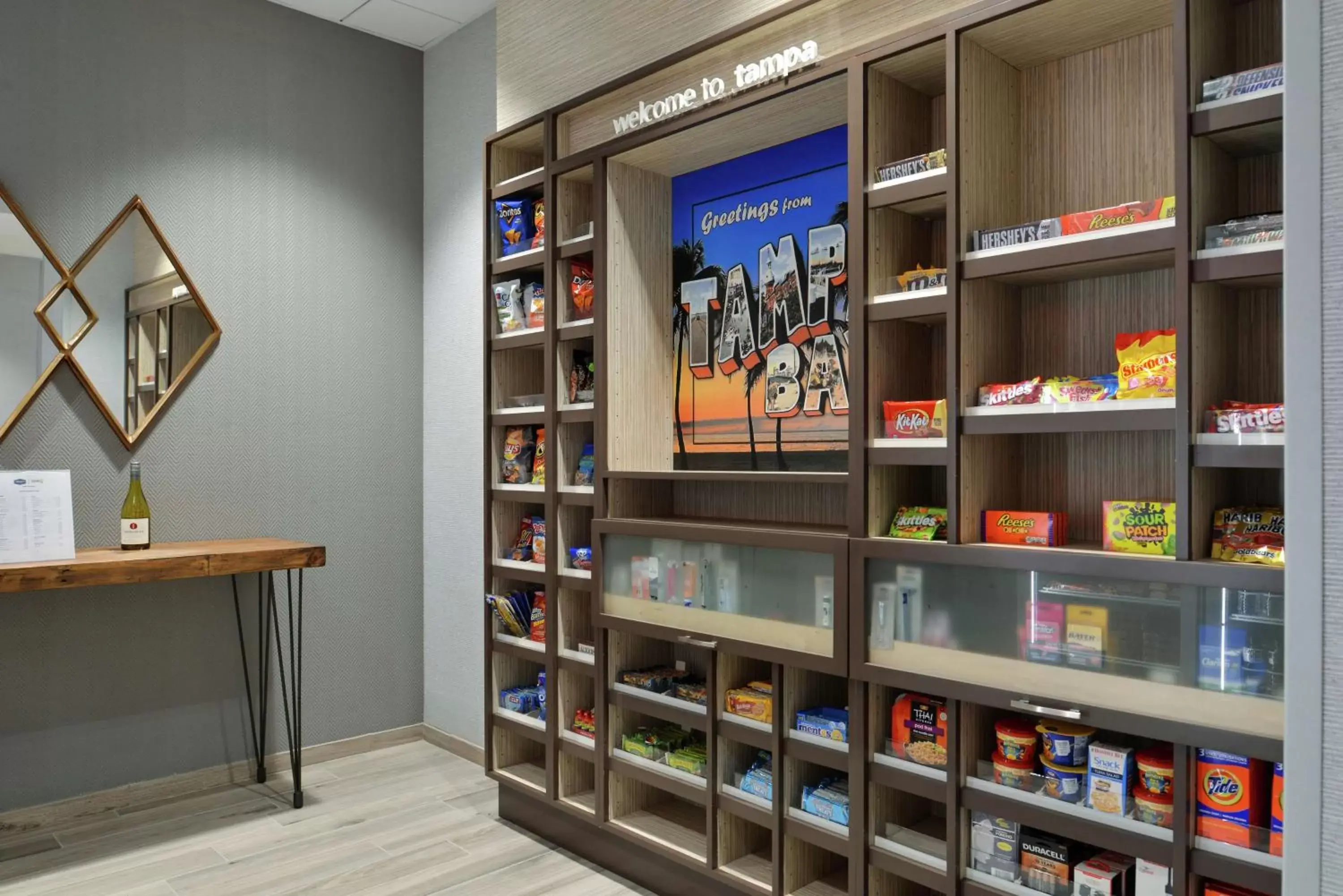 Restaurant/places to eat in Hampton Inn Tampa Downtown Channel District Restaurant/places to eat in Hampton Inn Tampa Downtown Channel District