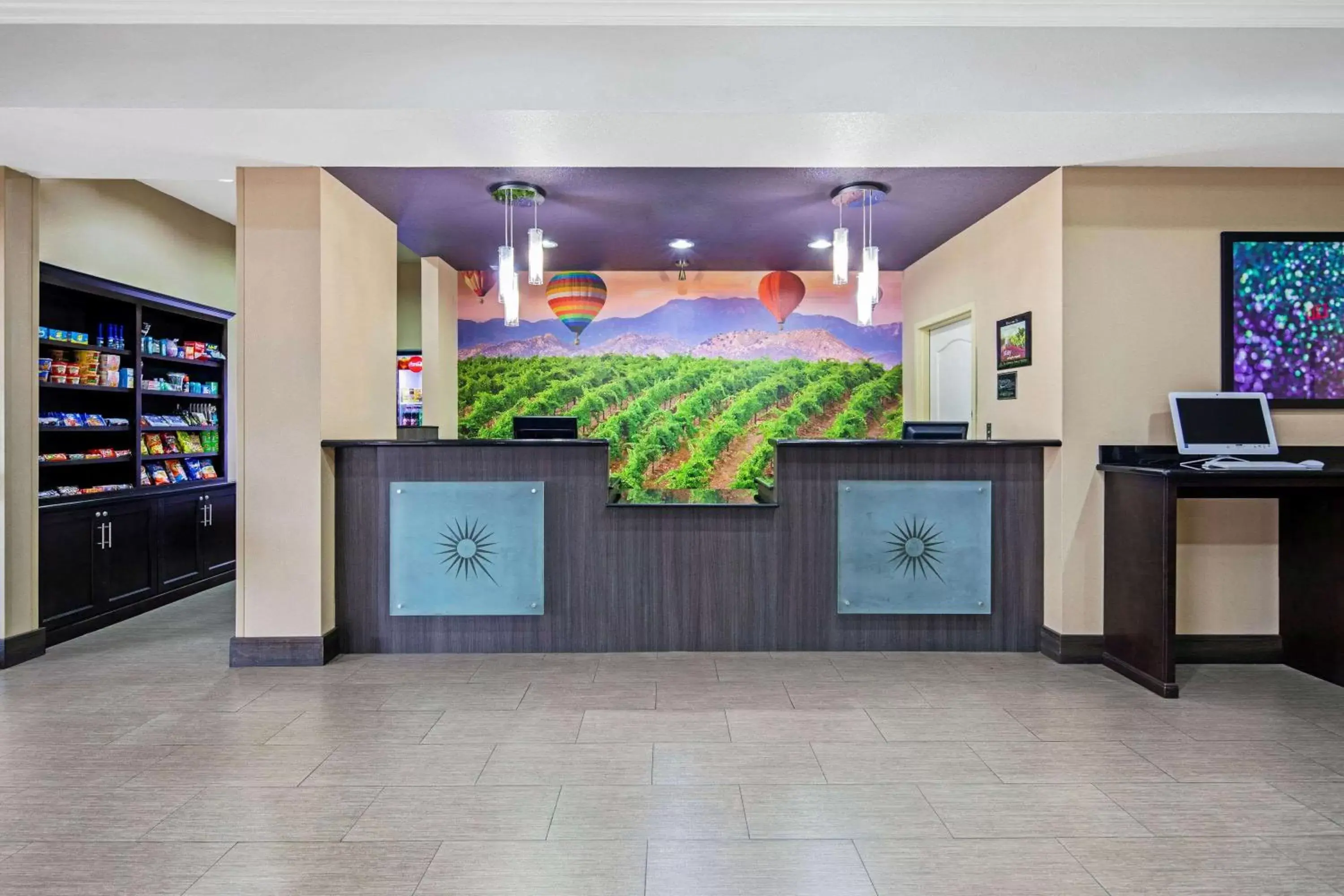 Lobby or reception in La Quinta by Wyndham Temecula