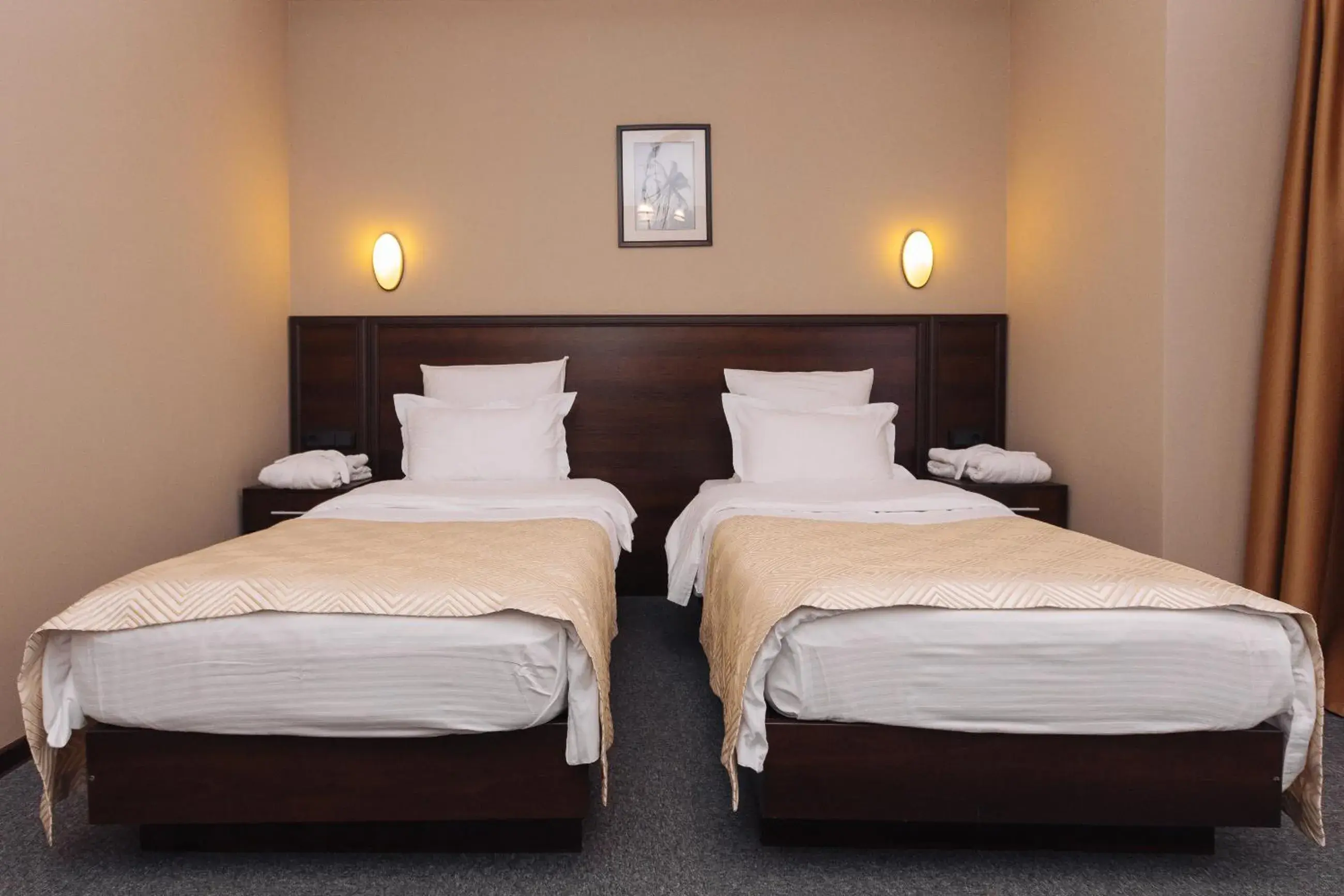 Bed in Best Western Plus Atakent Park Hotel