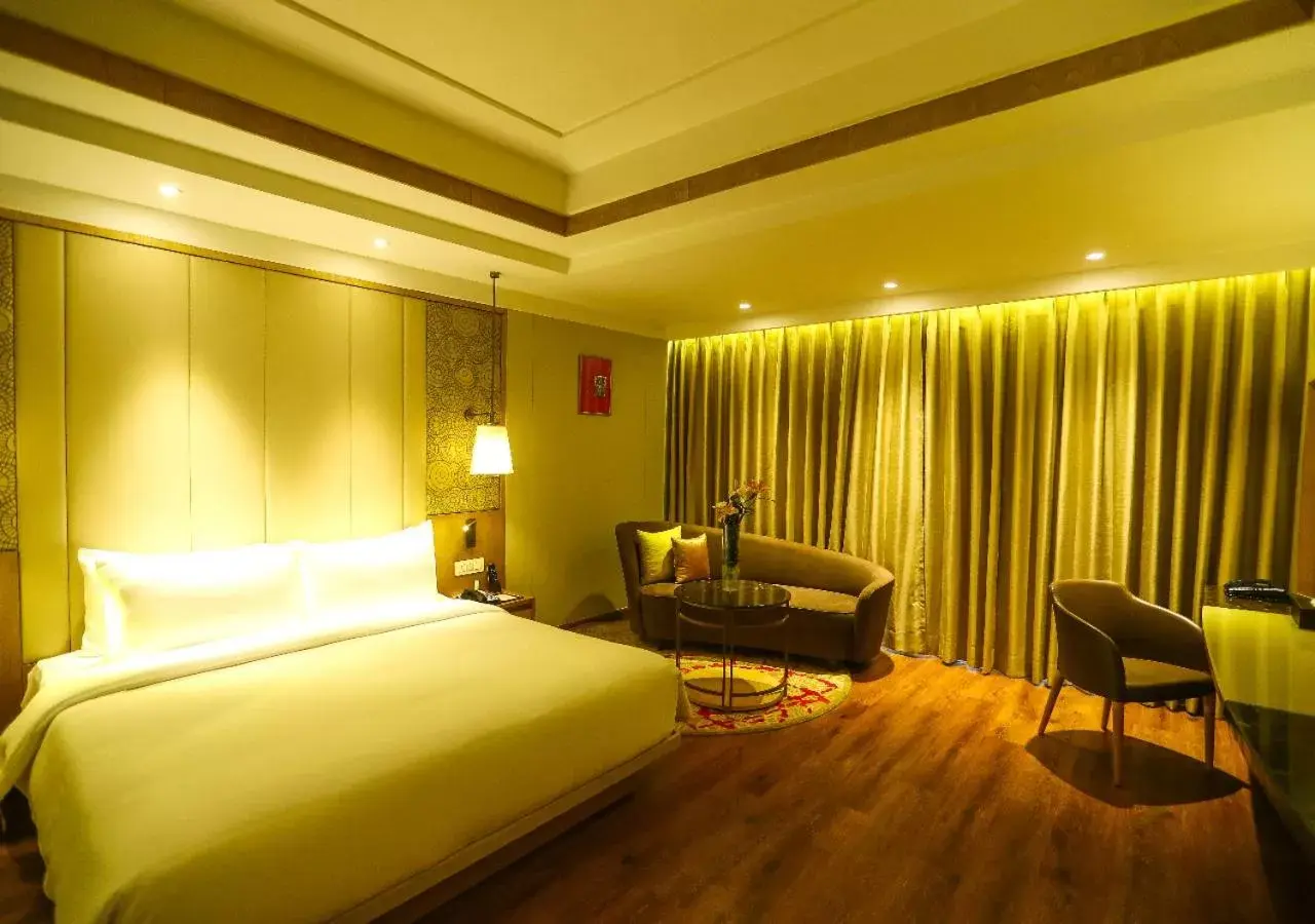 Bedroom in Radisson Bhopal