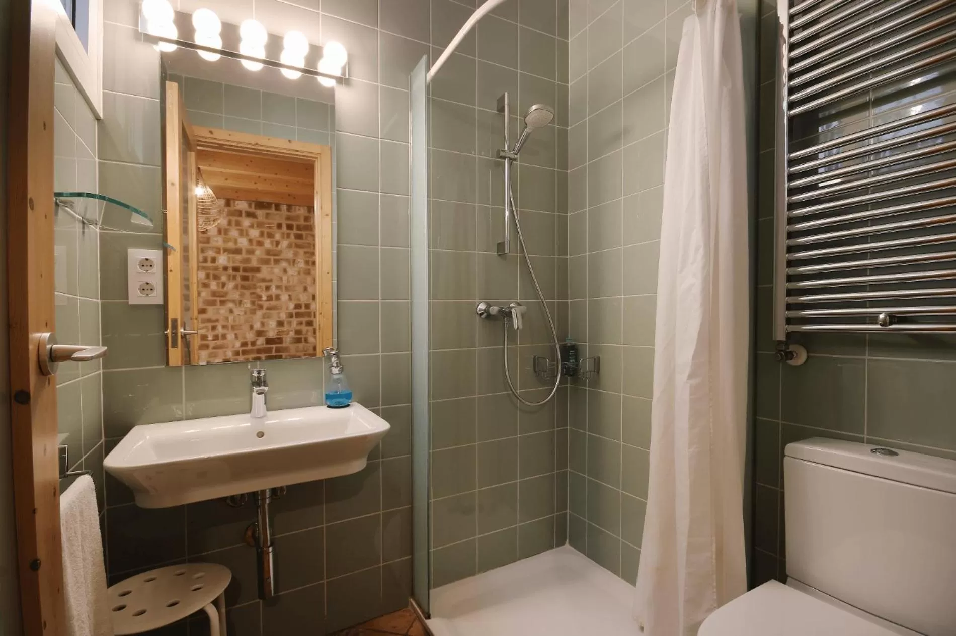 Bathroom in B&B Sant Pol - Adults Only