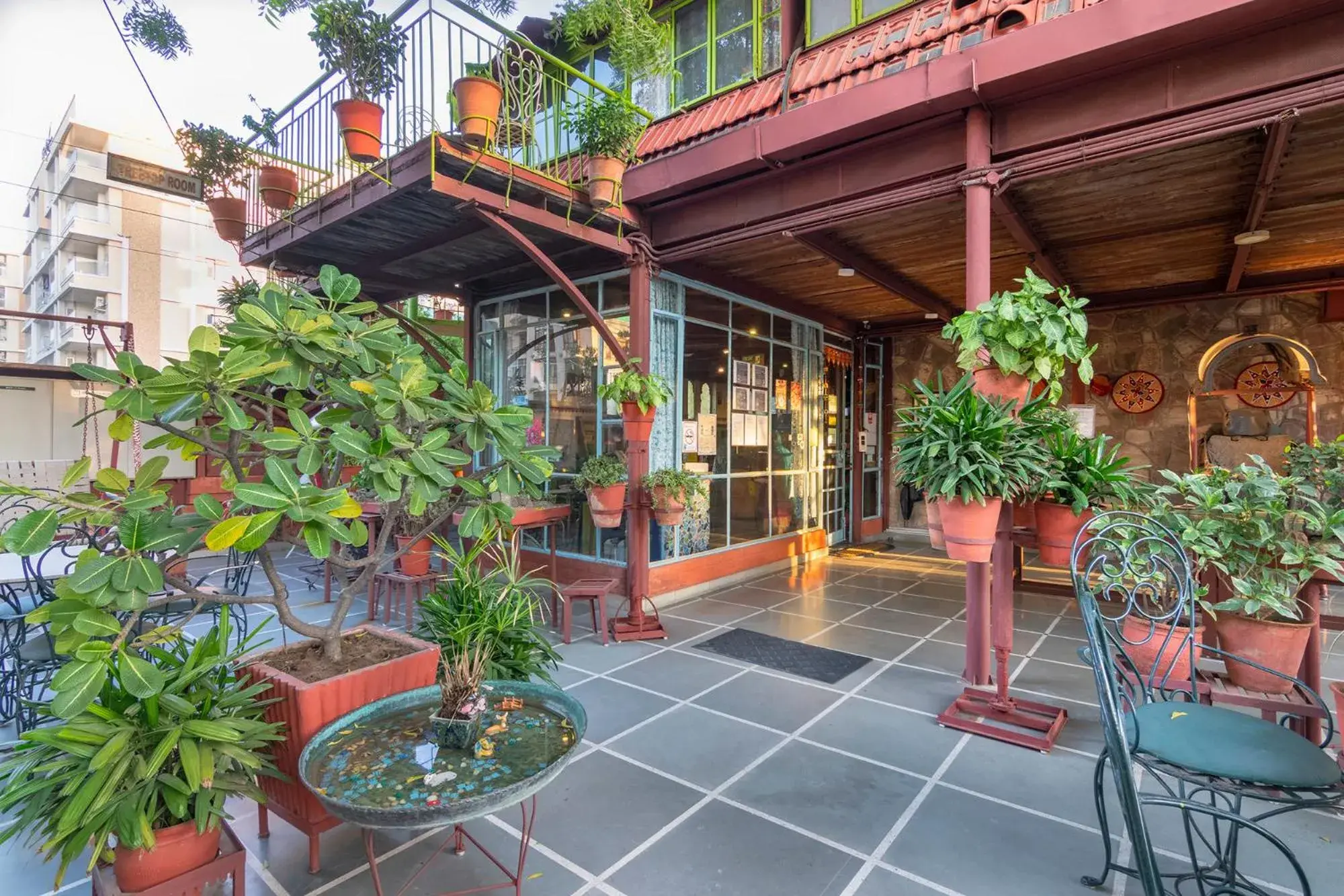 Patio in Jaipur Inn